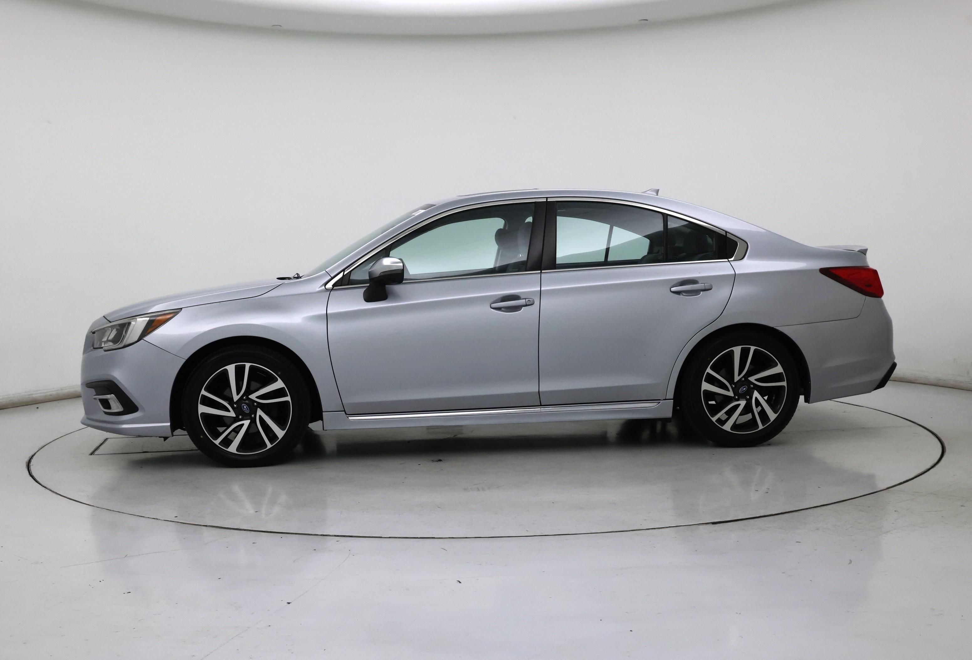 Thumbnail: 2018 Subaru Legacy - 3