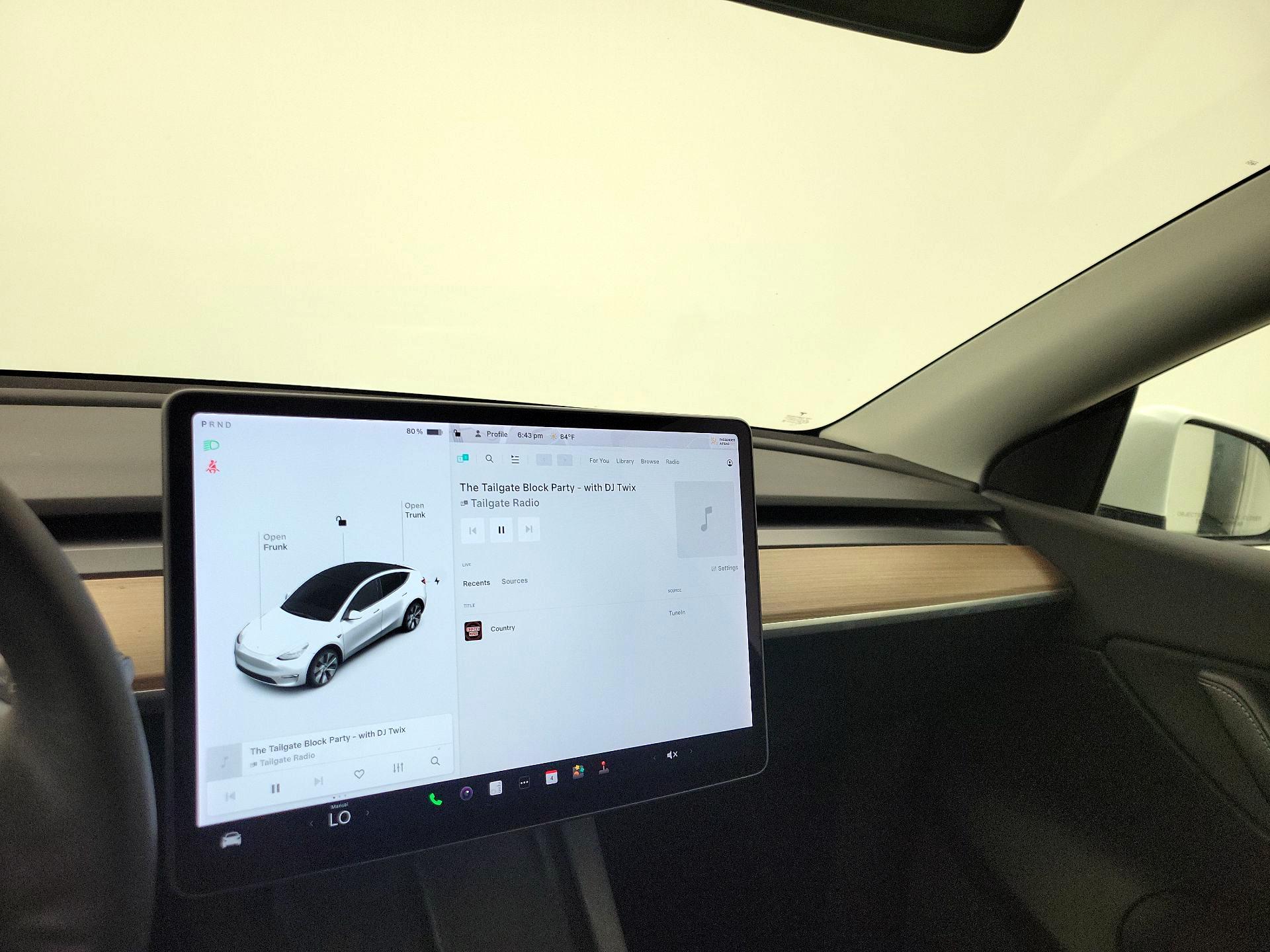 Thumbnail: 2021 Tesla Model Y - 15