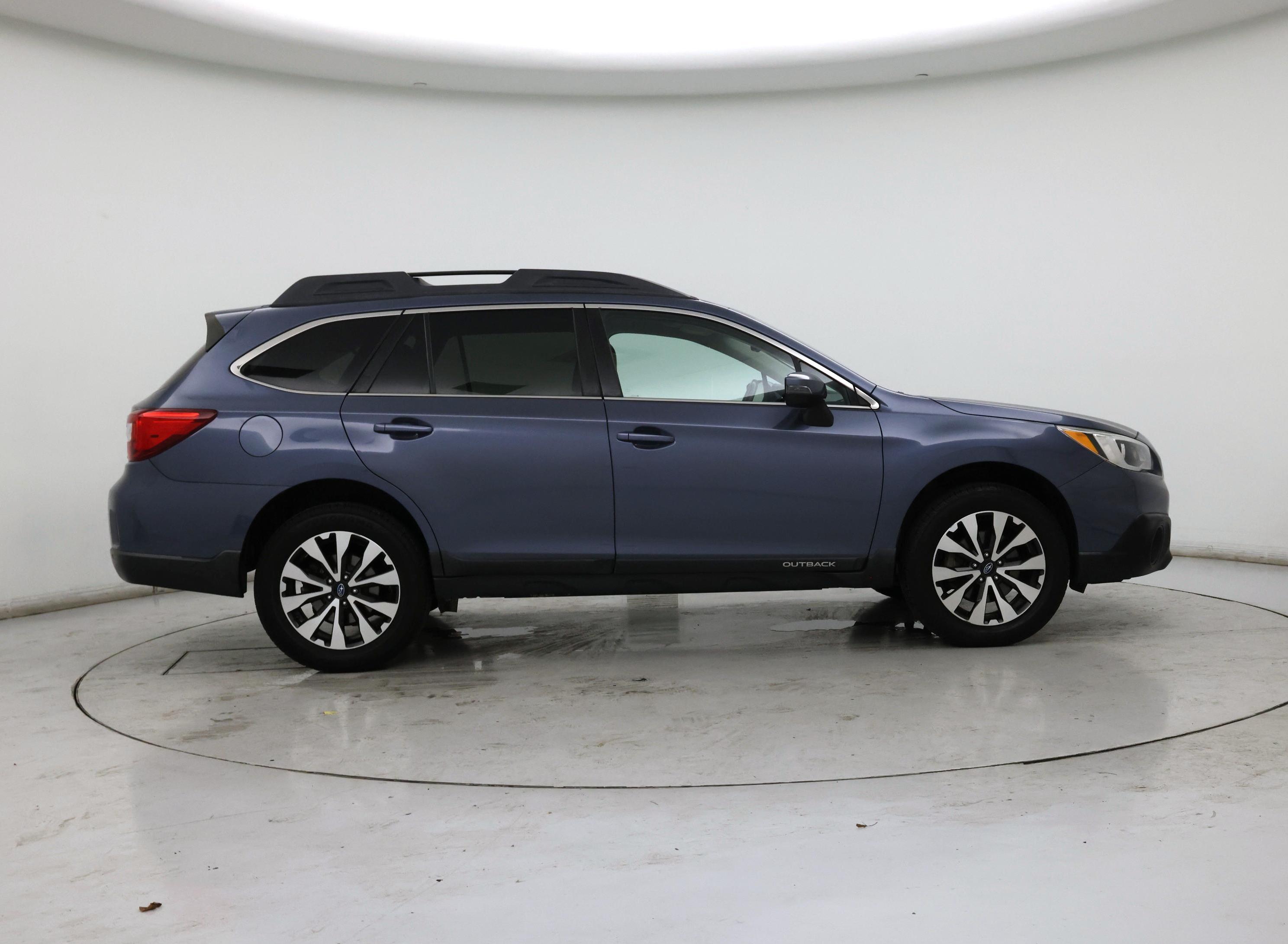 Thumbnail: 2017 Subaru Outback - 7