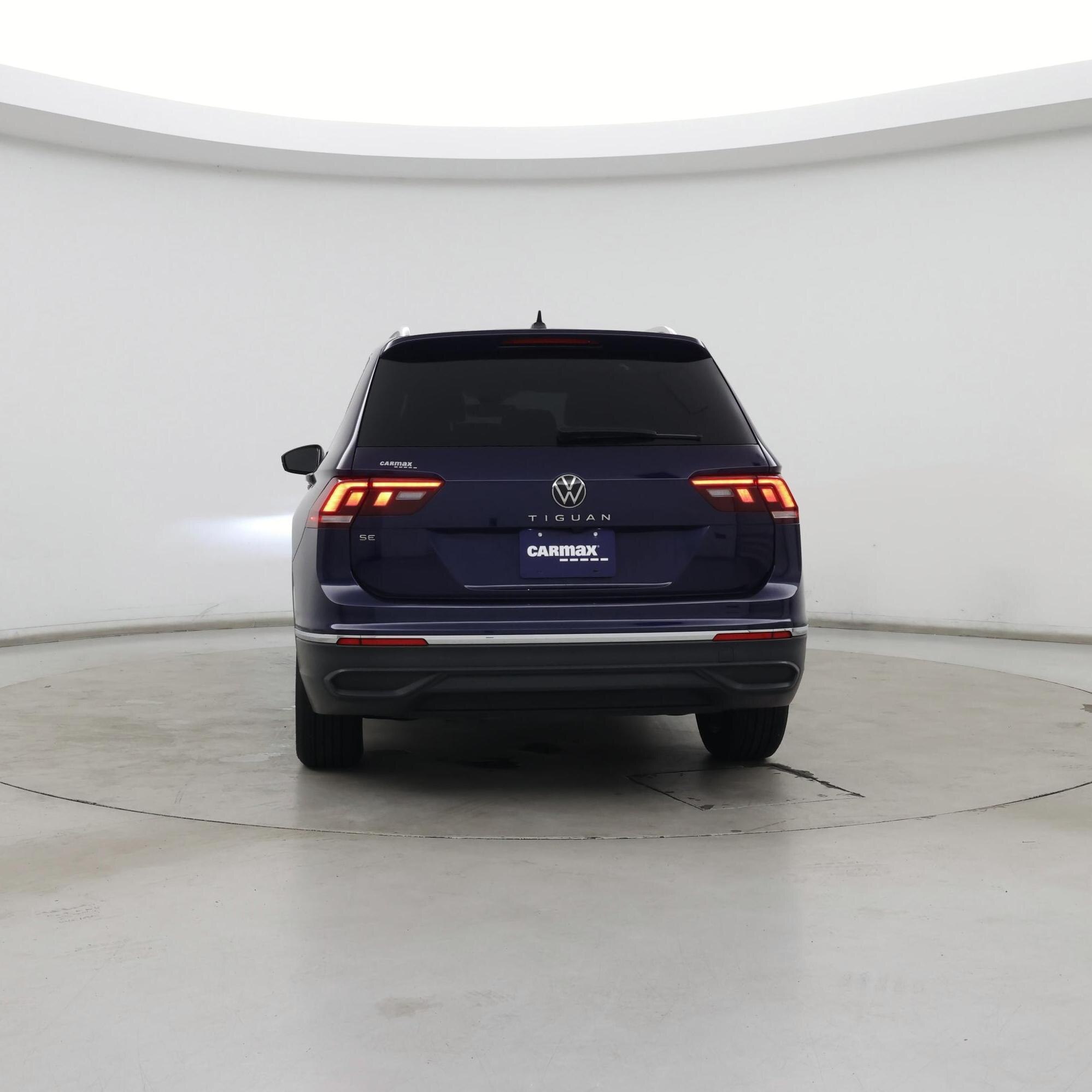 Thumbnail: 2023 Volkswagen Tiguan - 6