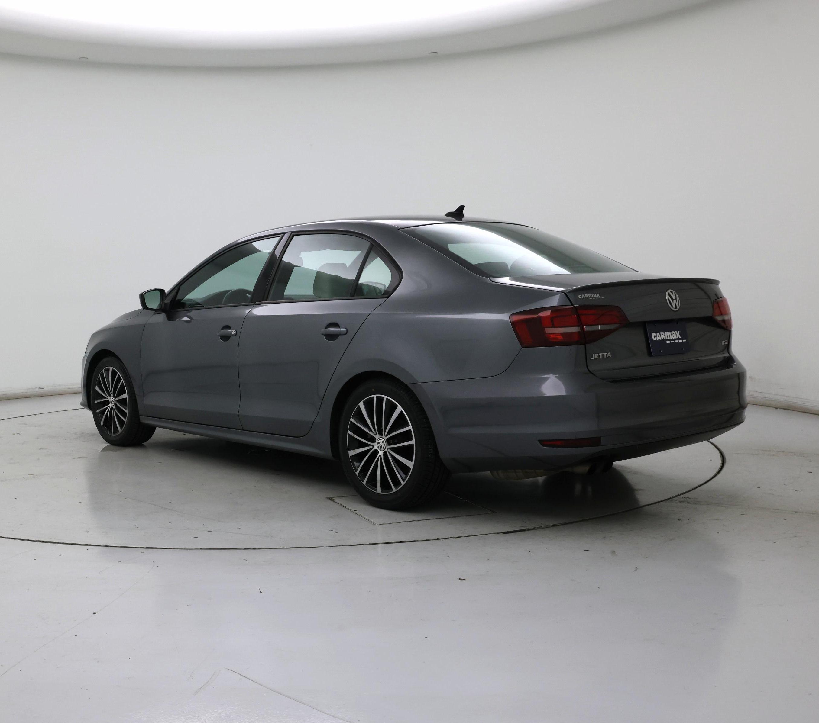 Thumbnail: 2016 Volkswagen Jetta - 2