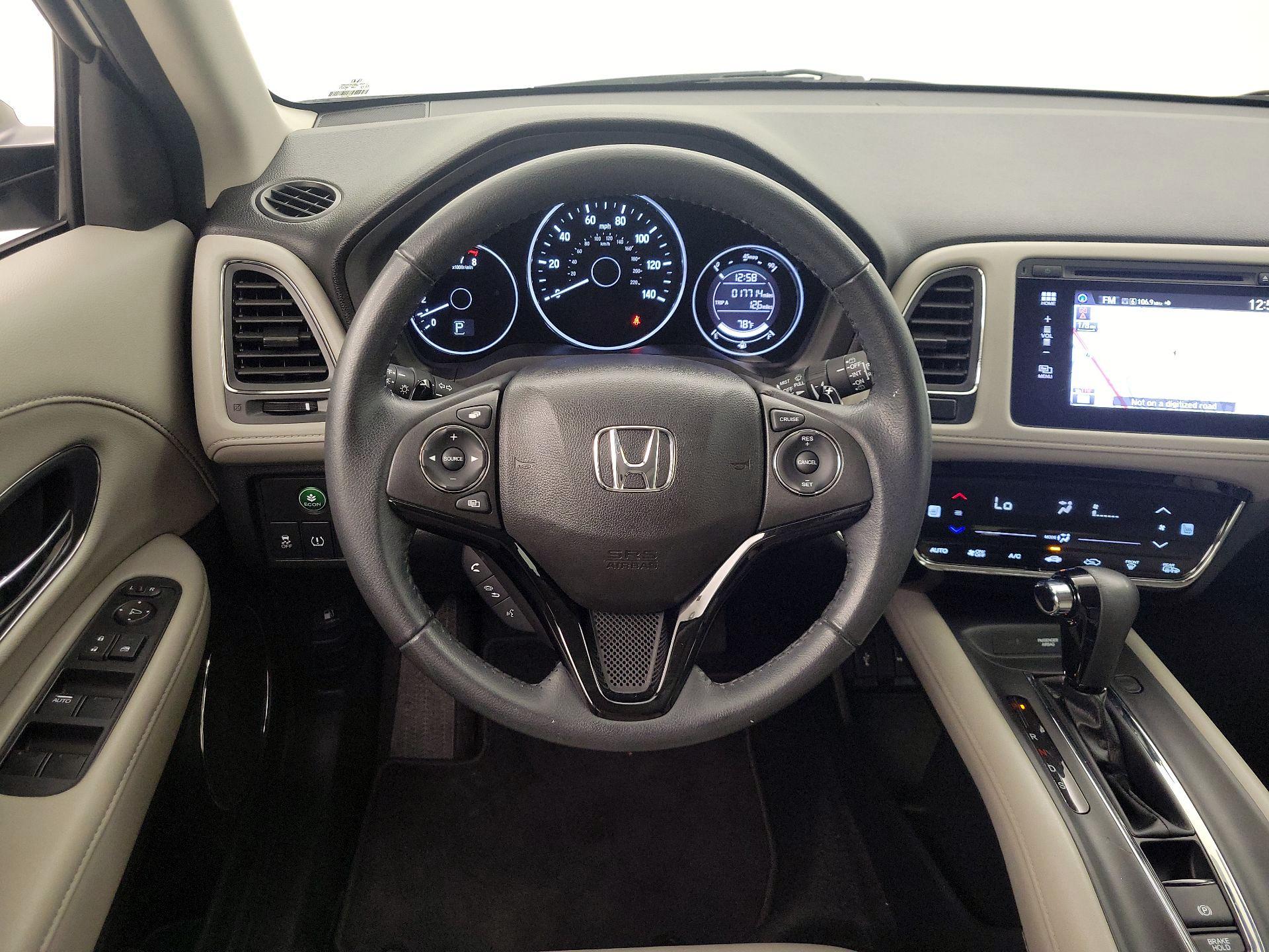 Thumbnail: 2016 Honda HR-V - 10