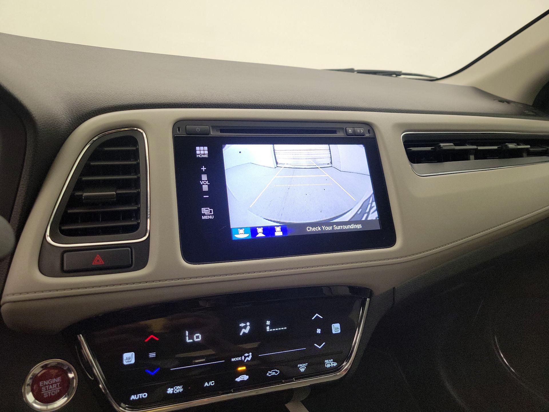 Thumbnail: 2016 Honda HR-V - 15