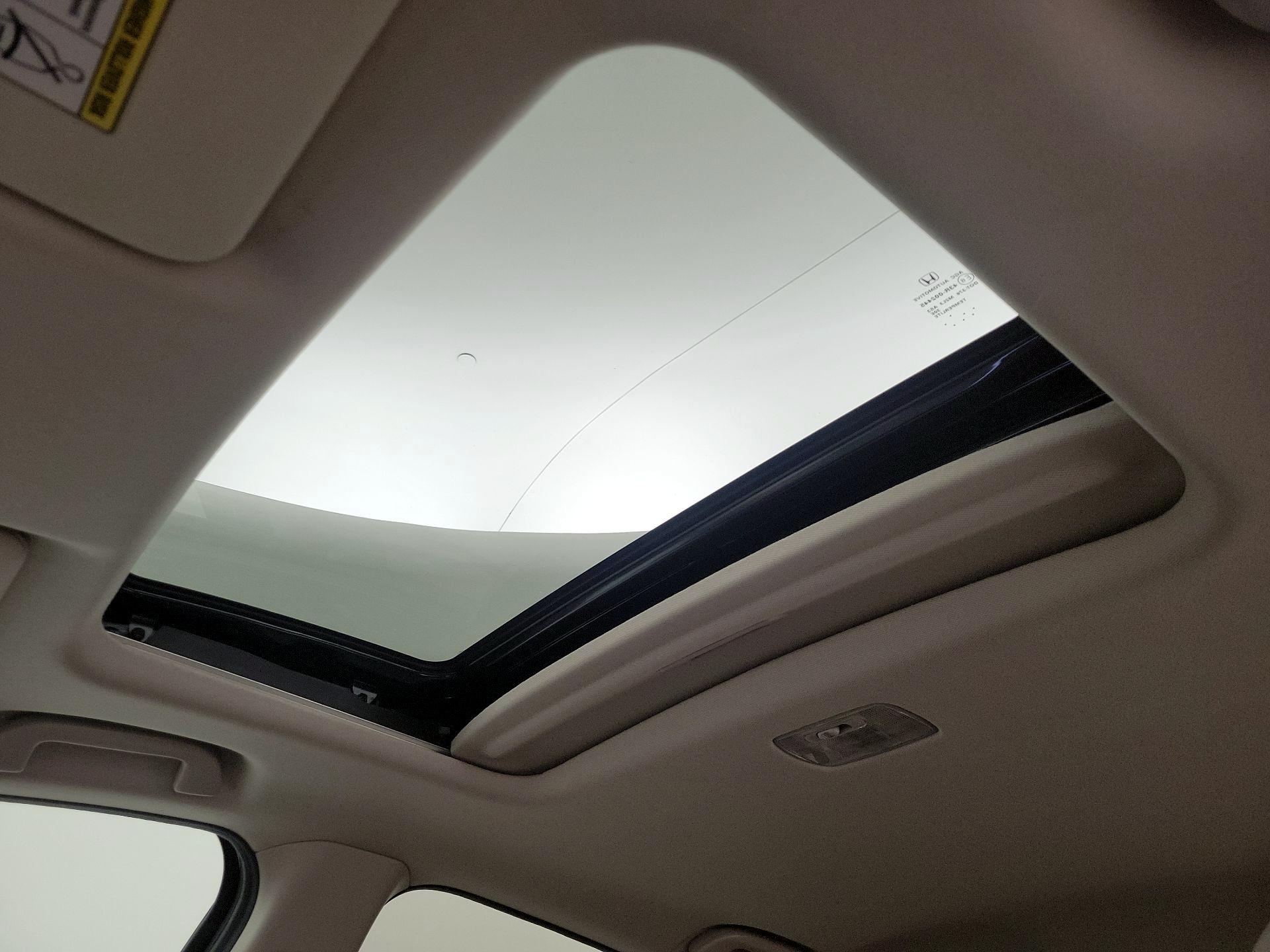 Thumbnail: 2016 Honda HR-V - 20