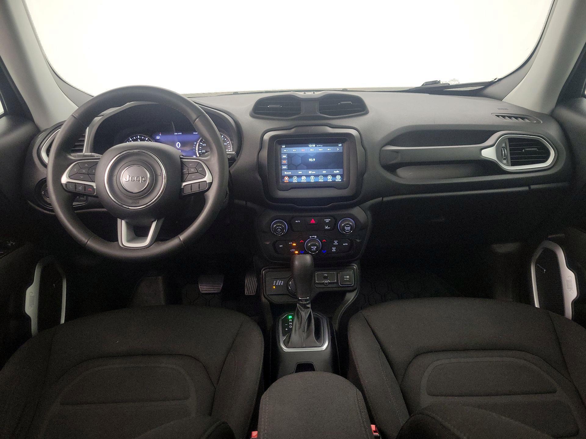 Thumbnail: 2021 Jeep Renegade - 9