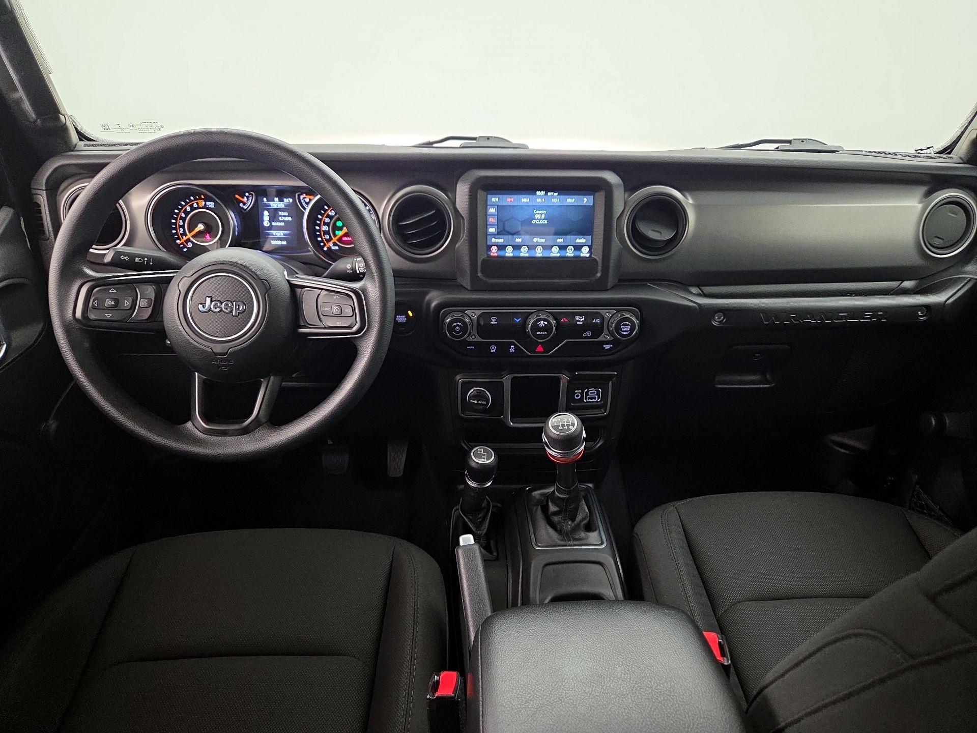 Thumbnail: 2022 Jeep Wrangler - 9