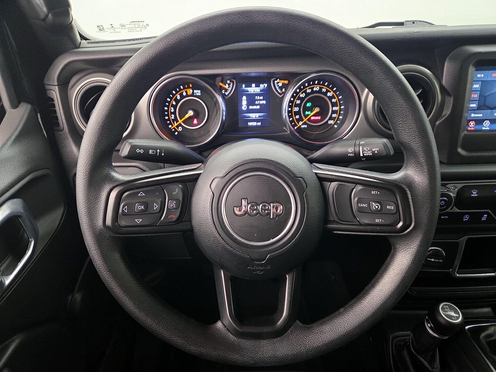 Thumbnail: 2022 Jeep Wrangler - 10