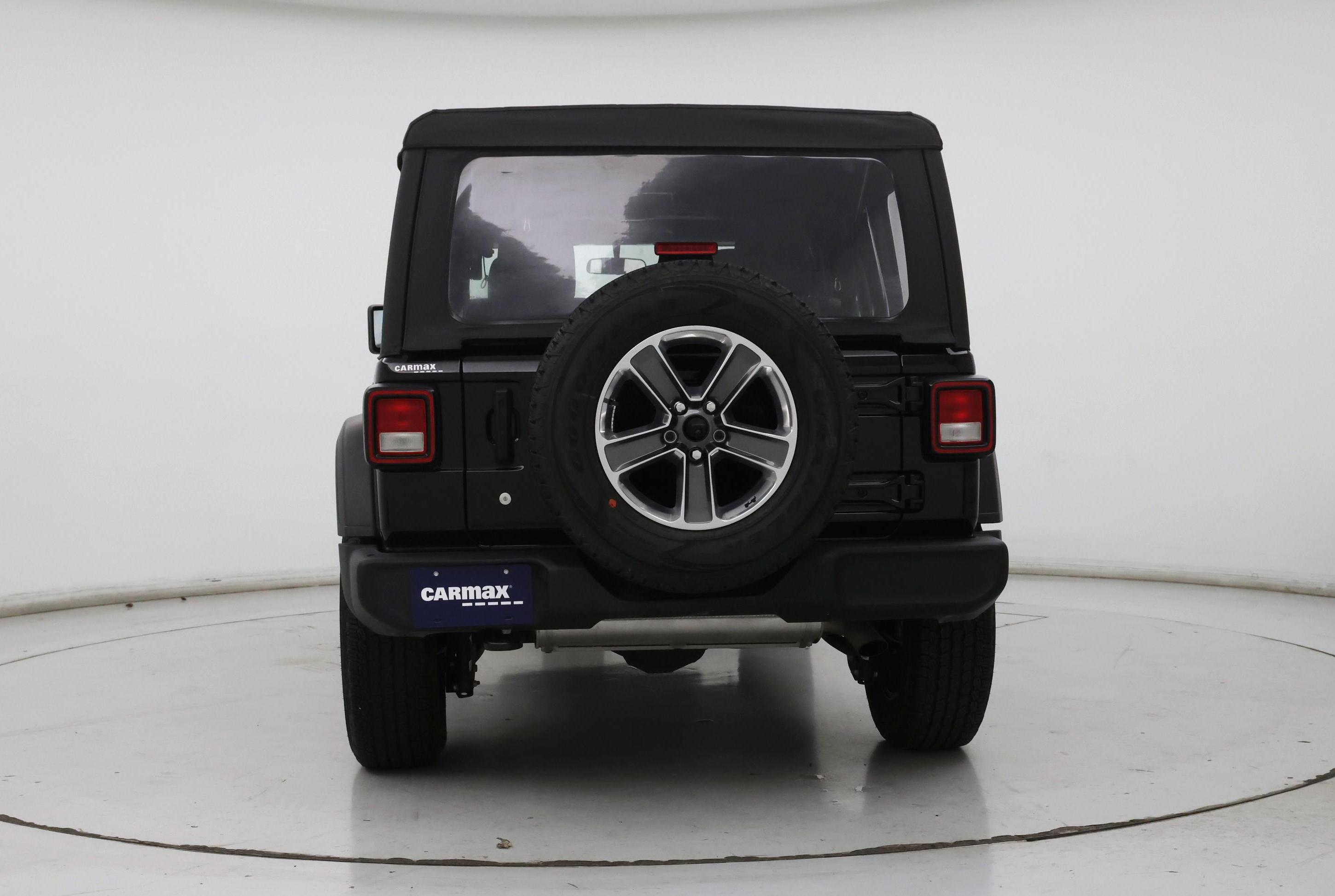 Thumbnail: 2022 Jeep Wrangler - 6