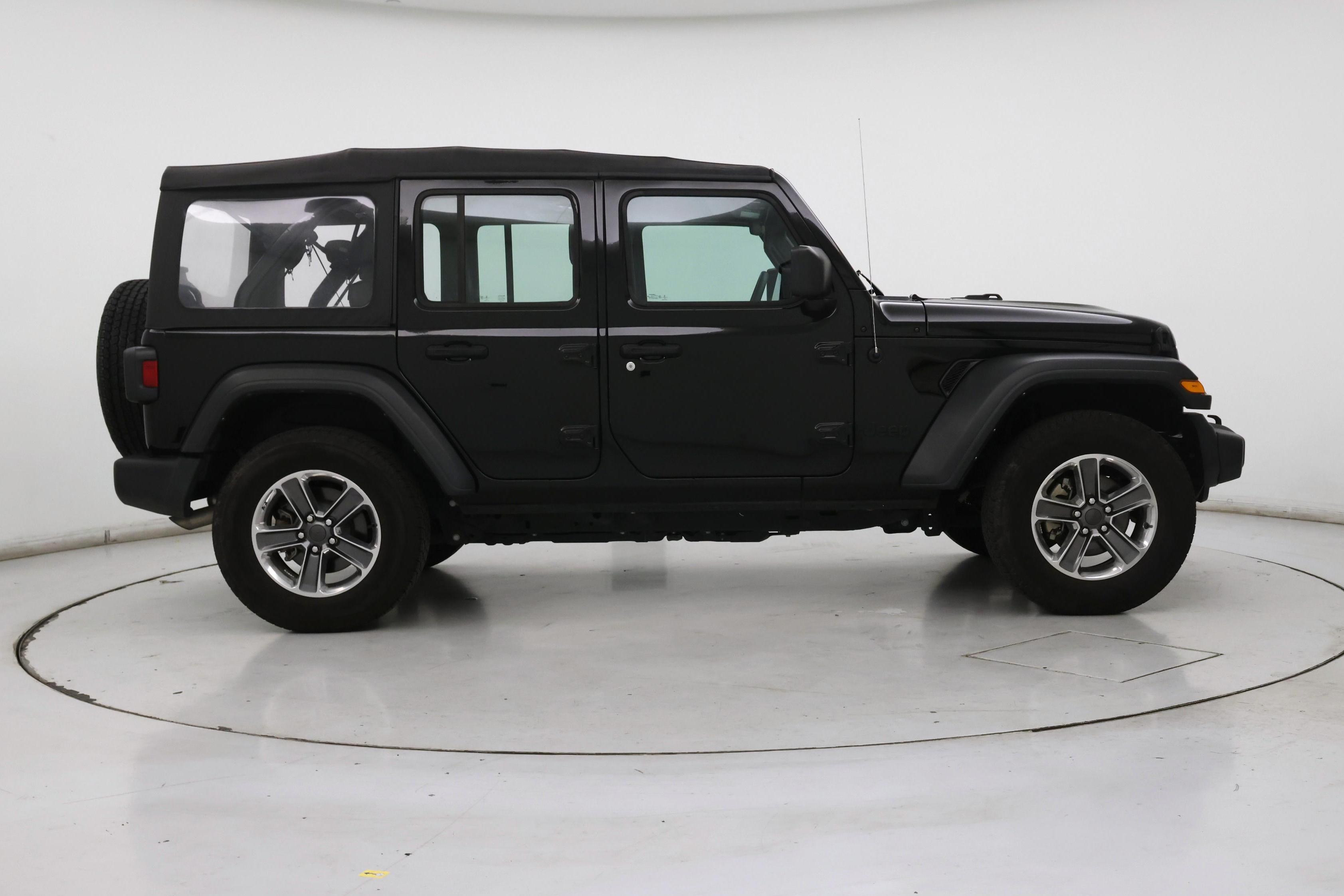 Thumbnail: 2022 Jeep Wrangler - 7