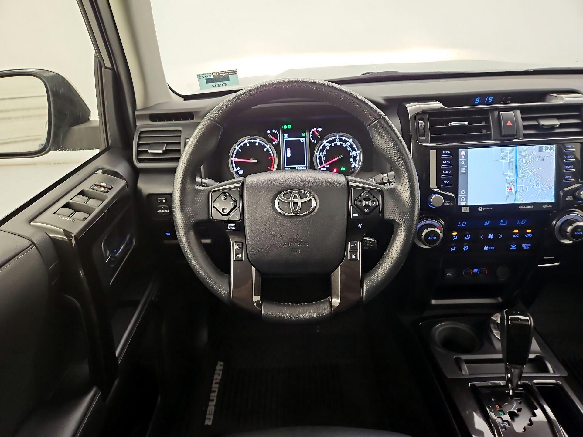 Thumbnail: 2020 Toyota 4Runner - 10