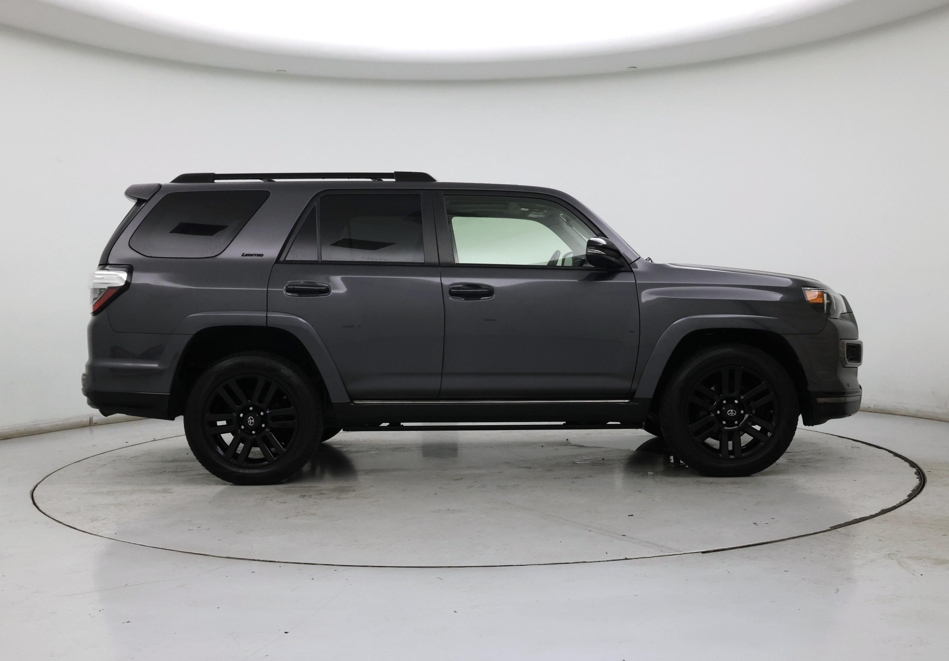 Thumbnail: 2020 Toyota 4Runner - 7