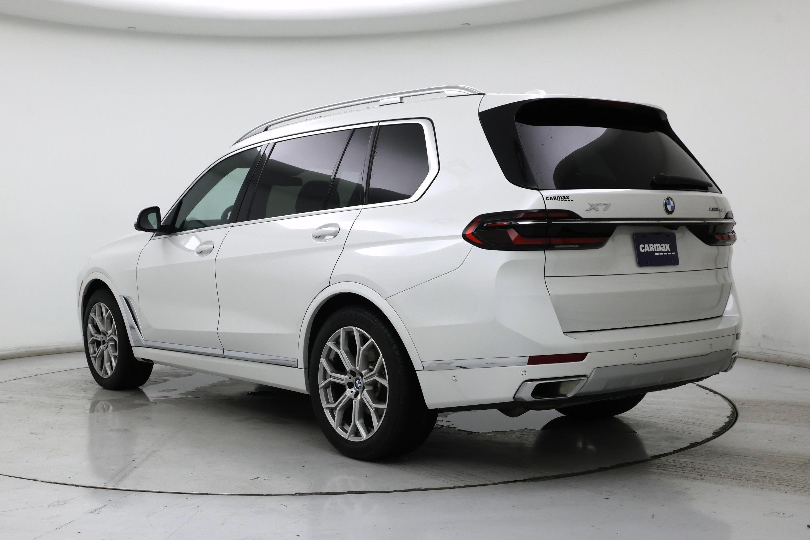 Thumbnail: 2025 BMW X7 - 2