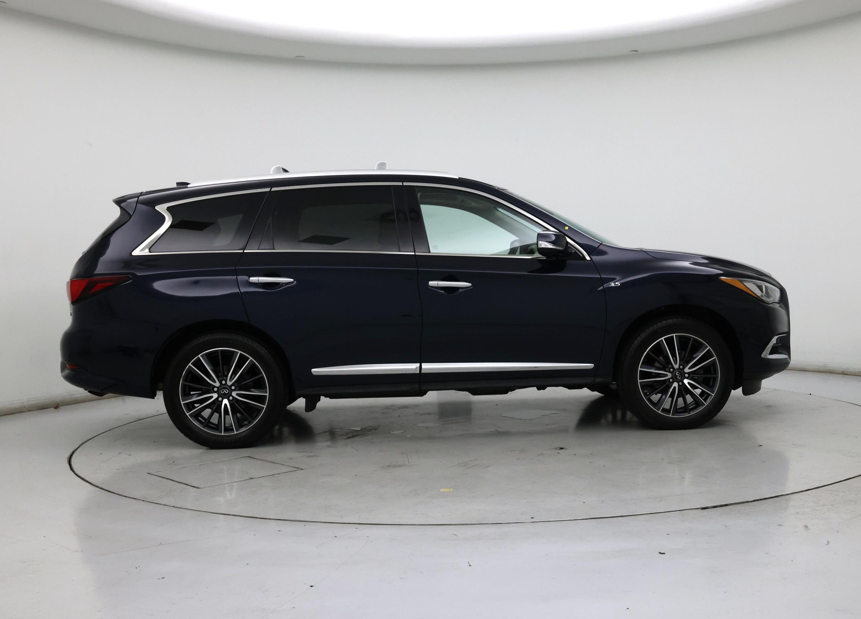 Thumbnail: 2017 INFINITI QX60 - 7