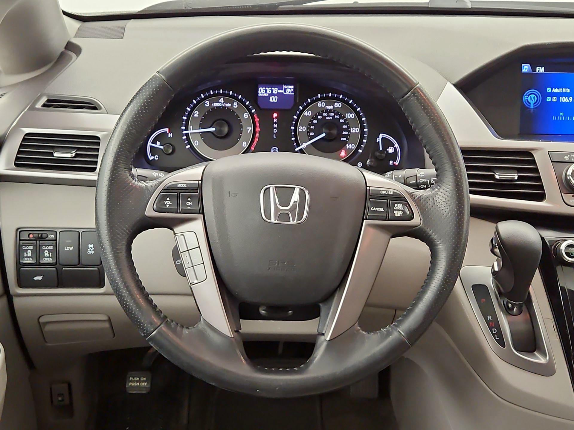 Thumbnail: 2017 Honda Odyssey - 10