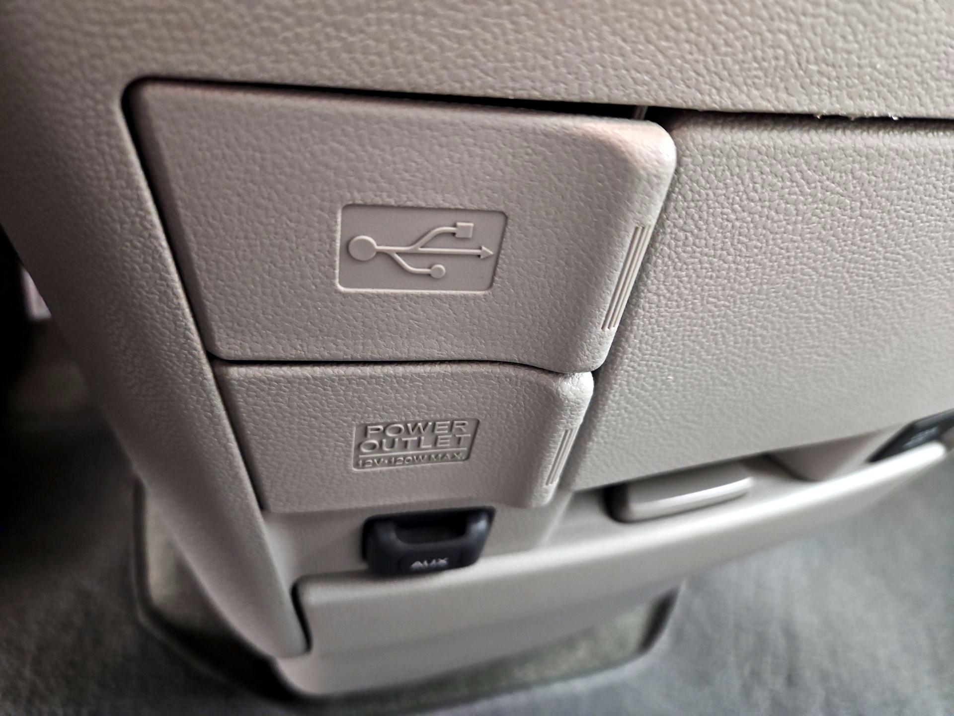 Thumbnail: 2017 Honda Odyssey - 18