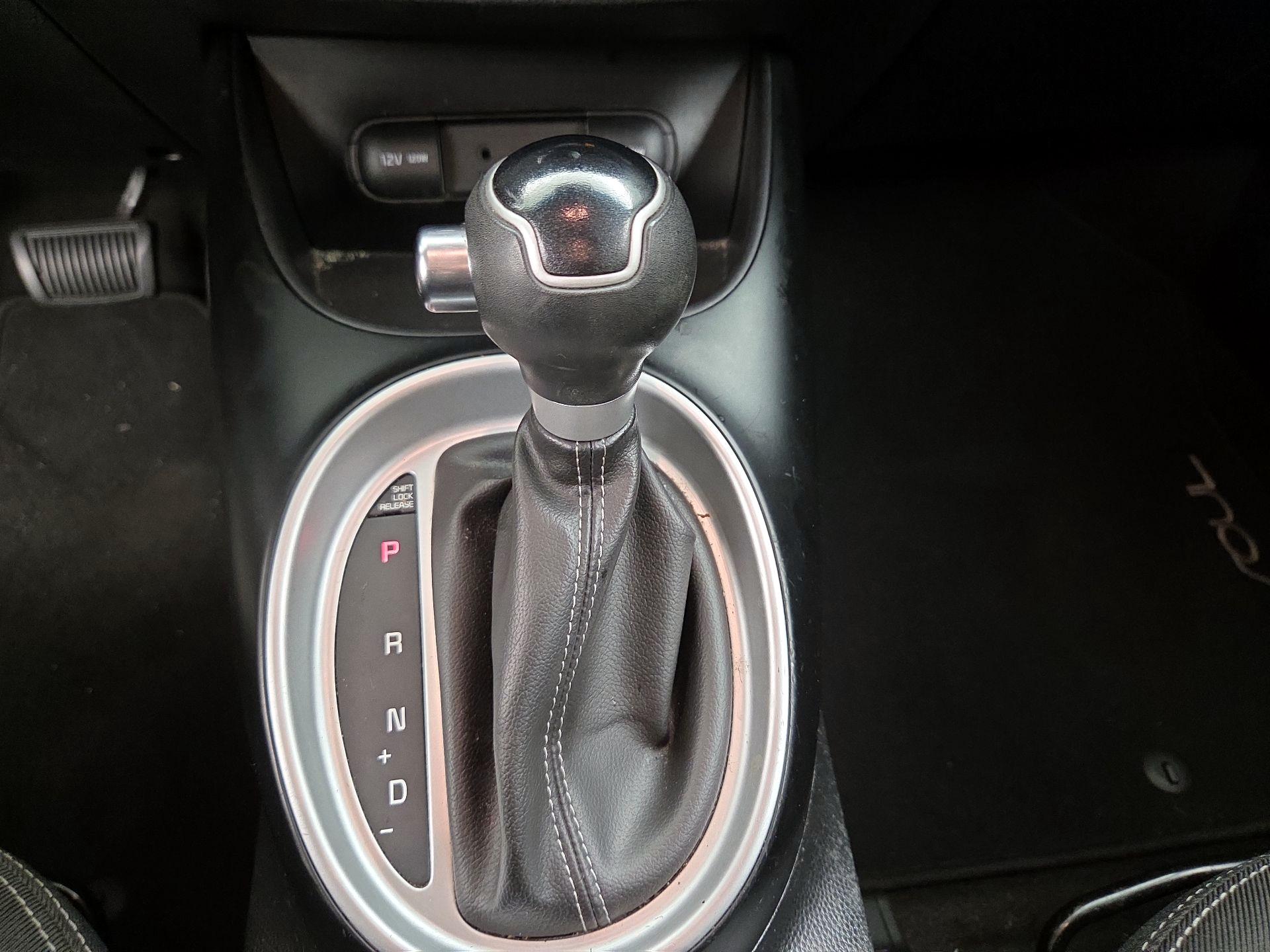 Thumbnail: 2018 Kia Soul - 17