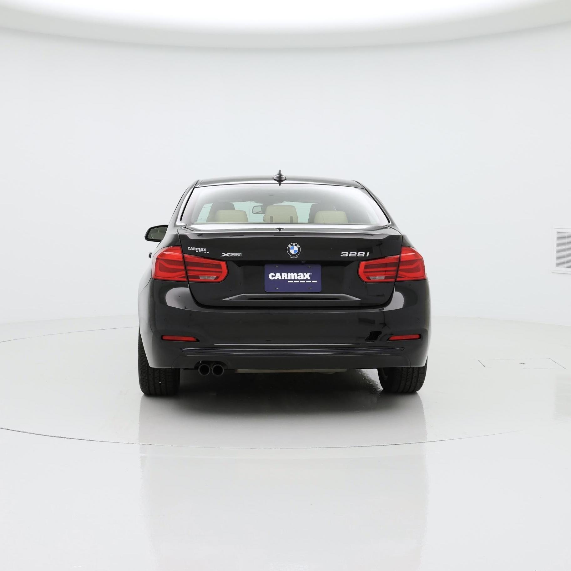 Thumbnail: 2016 BMW 3 Series - 6