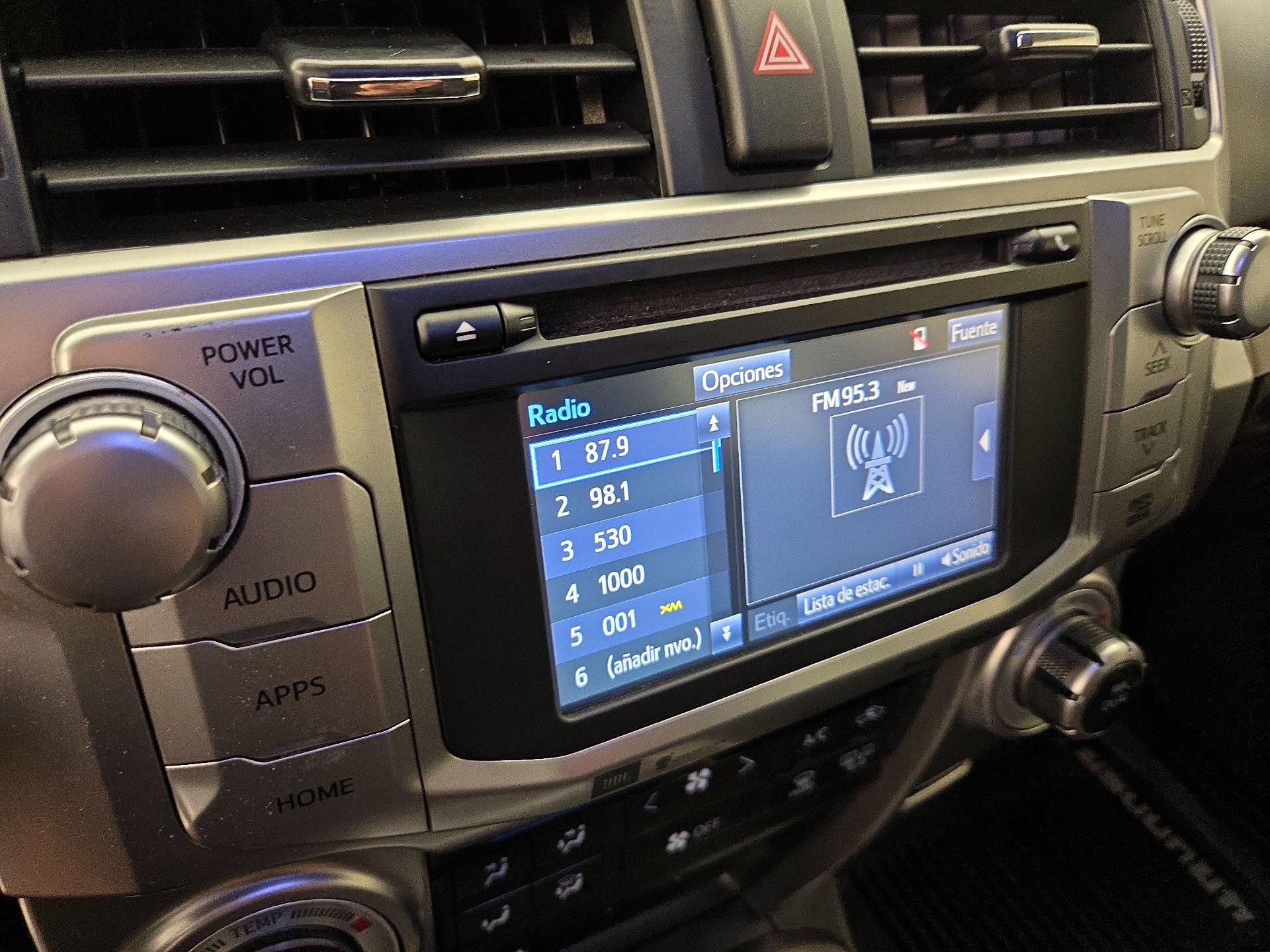 Thumbnail: 2019 Toyota 4Runner - 16