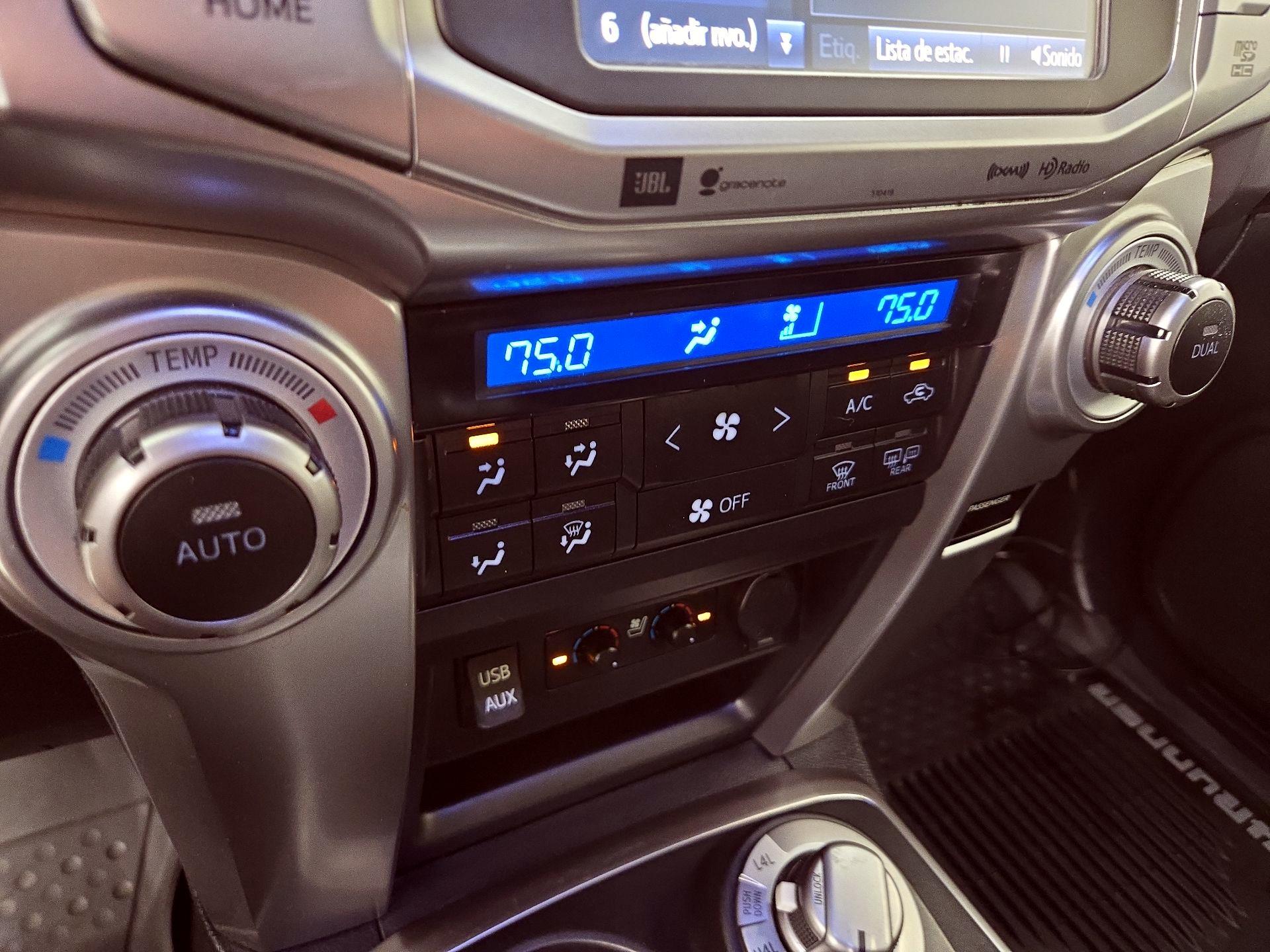 Thumbnail: 2019 Toyota 4Runner - 17