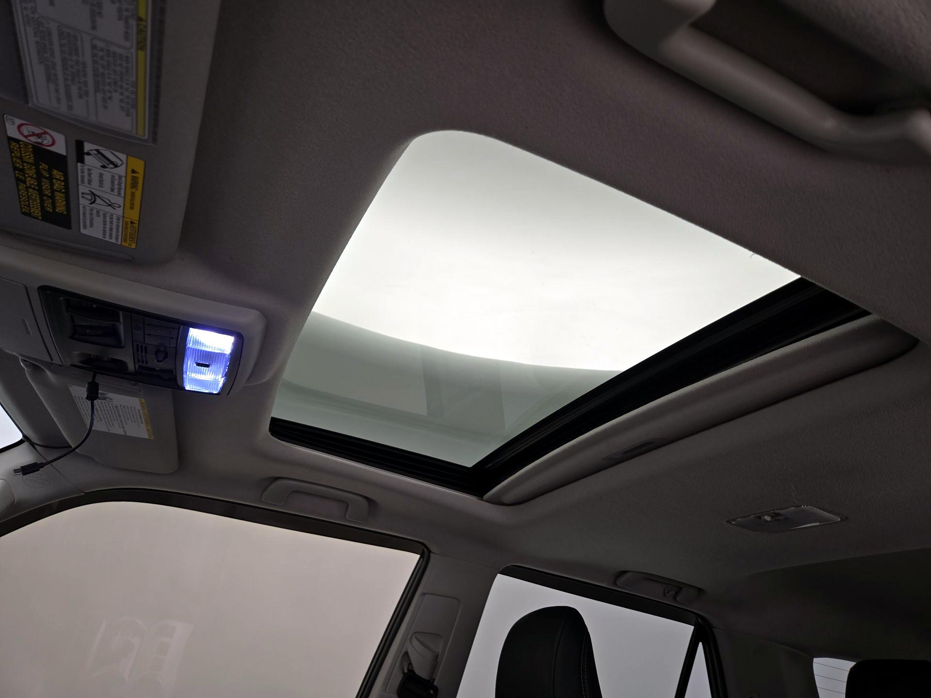 Thumbnail: 2019 Toyota 4Runner - 20