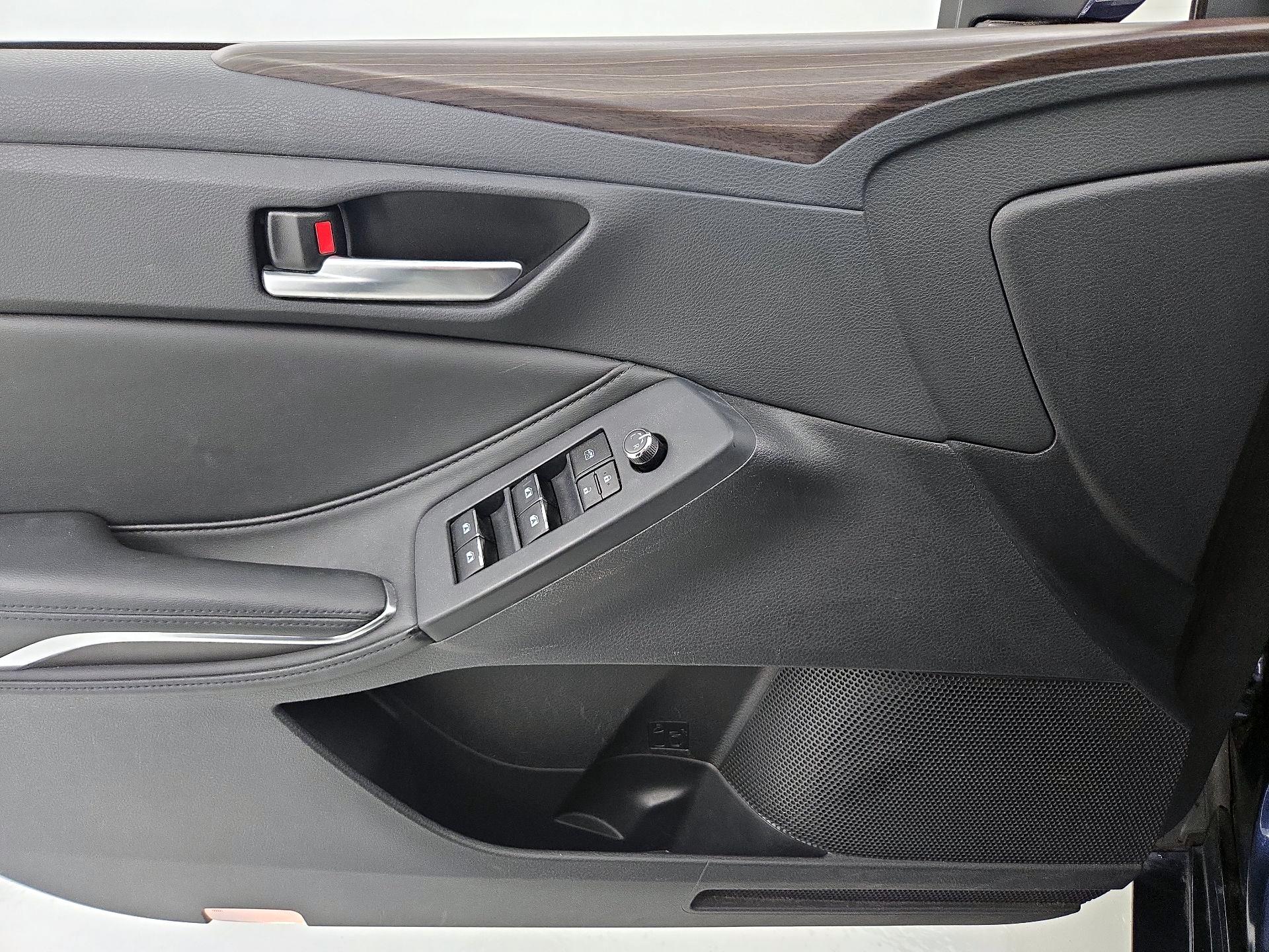 Thumbnail: 2019 Toyota Avalon - 12