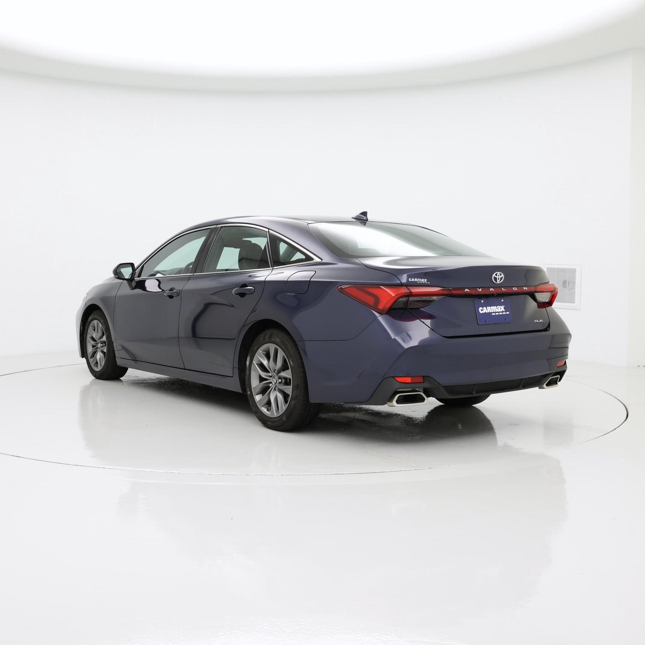 Thumbnail: 2019 Toyota Avalon - 2