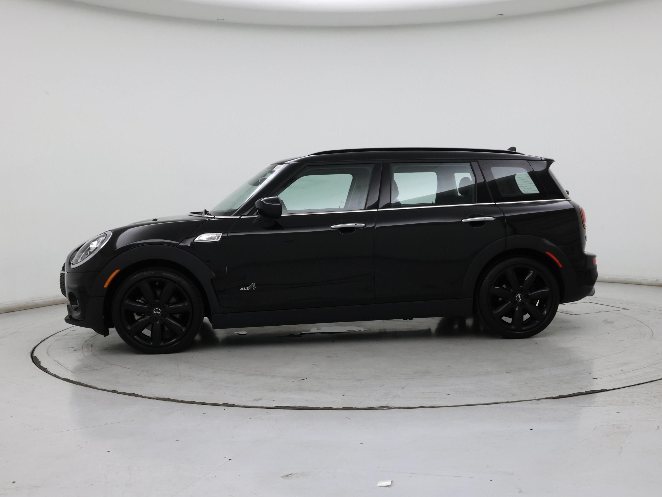 Thumbnail: 2021 MINI Cooper Clubman - 3