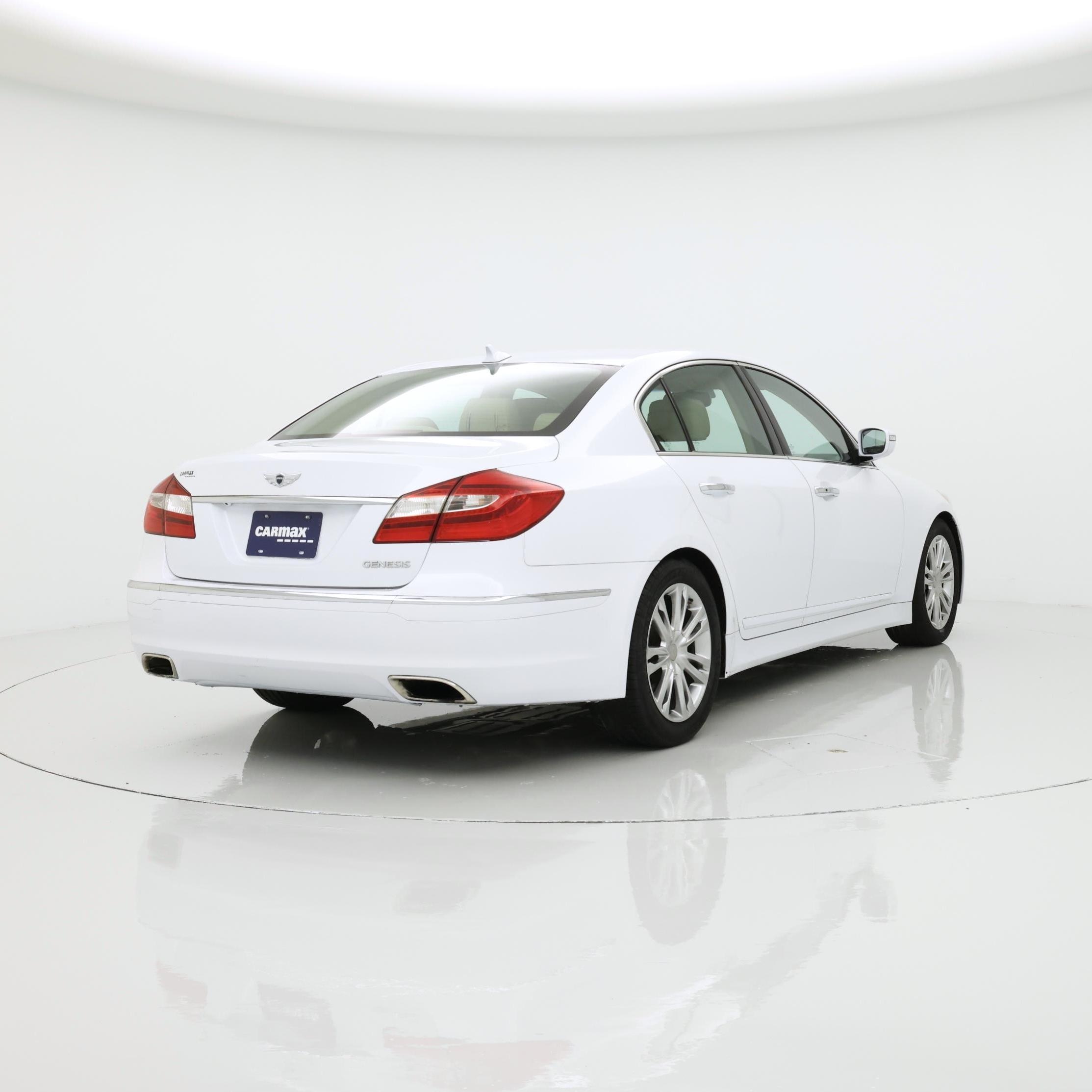 Thumbnail: 2014 Hyundai Genesis - 8