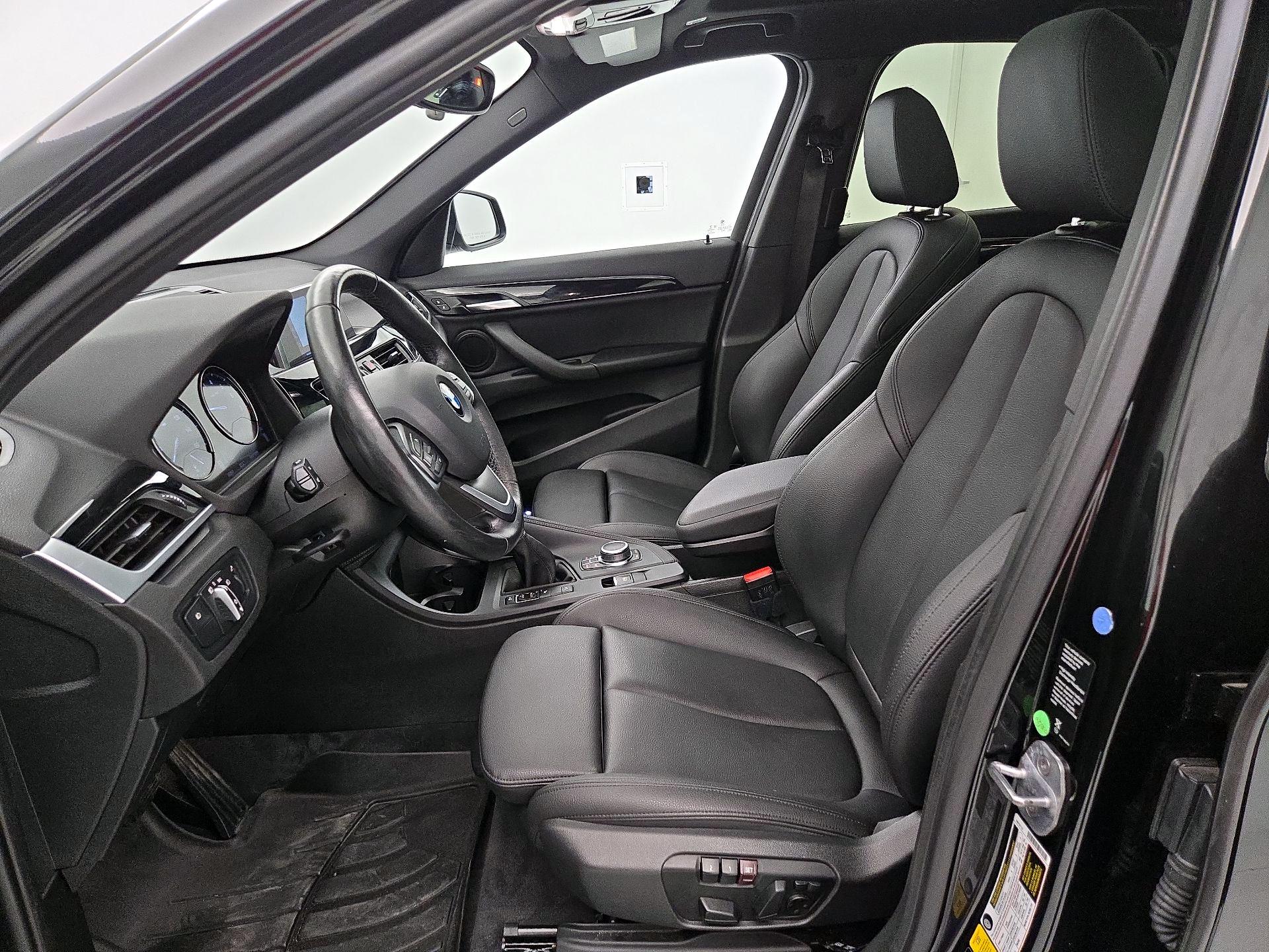 Thumbnail: 2019 BMW X1 - 11