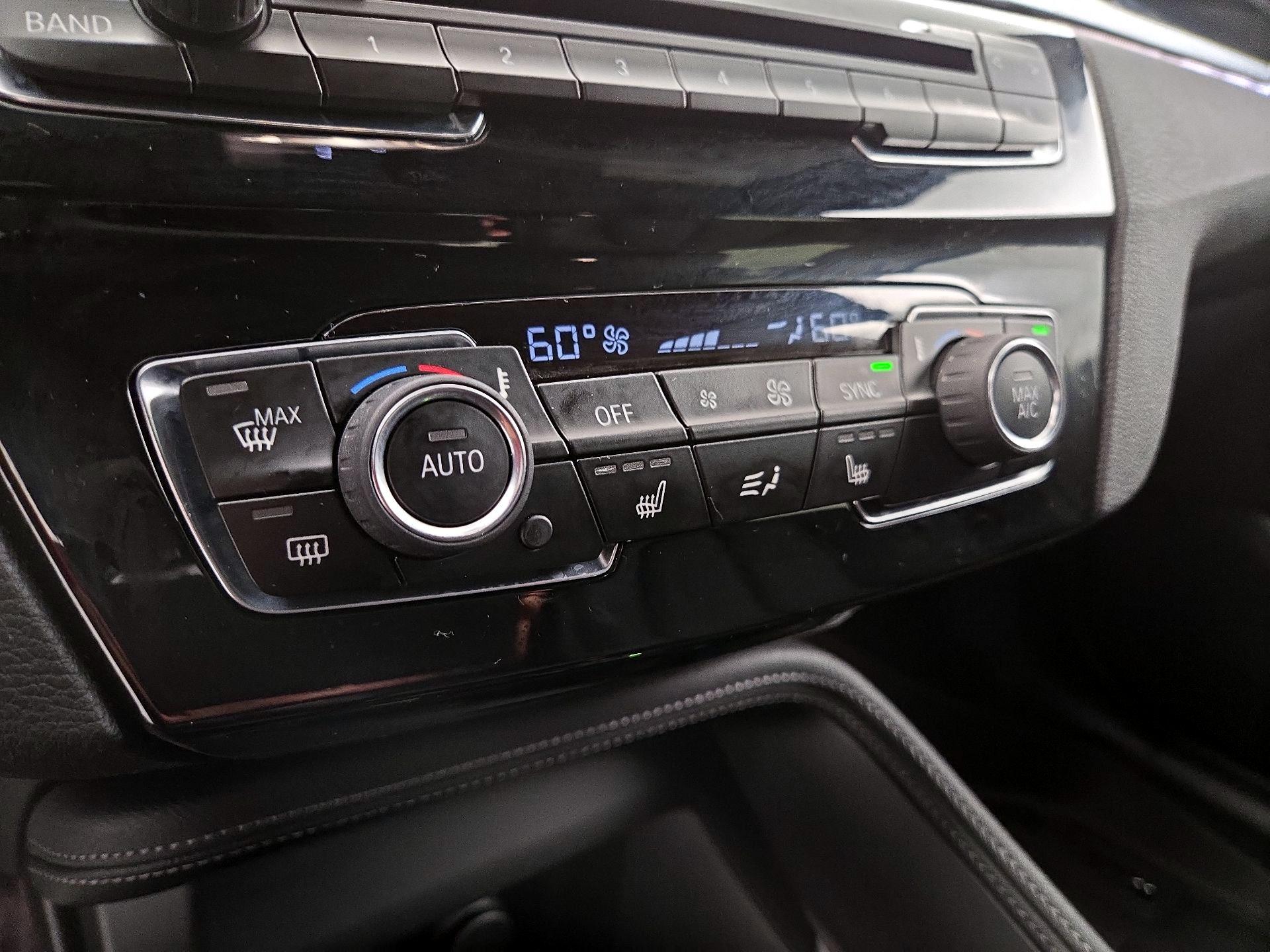 Thumbnail: 2019 BMW X1 - 17