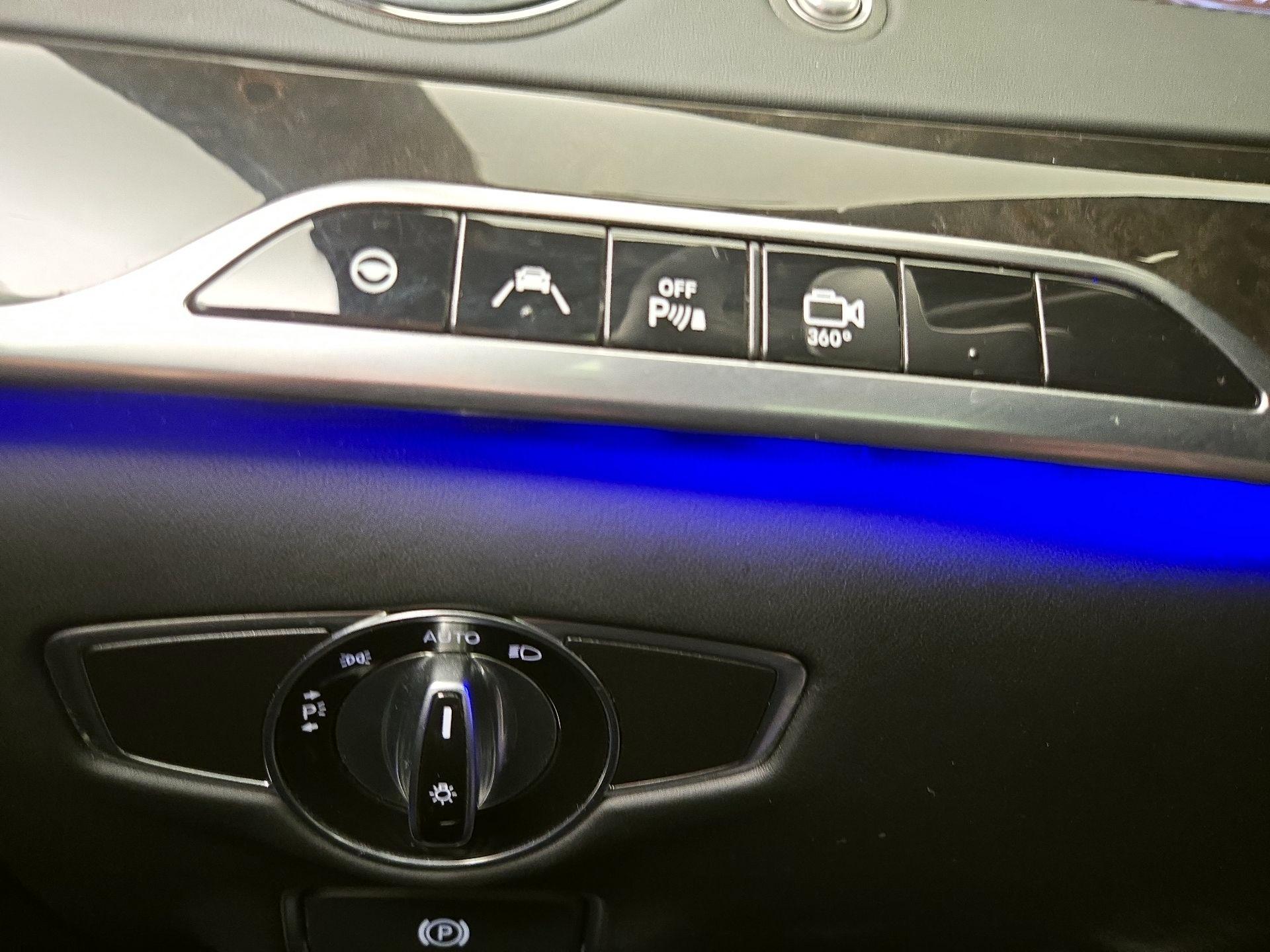 Thumbnail: 2015 Mercedes-Benz S-Class - 13