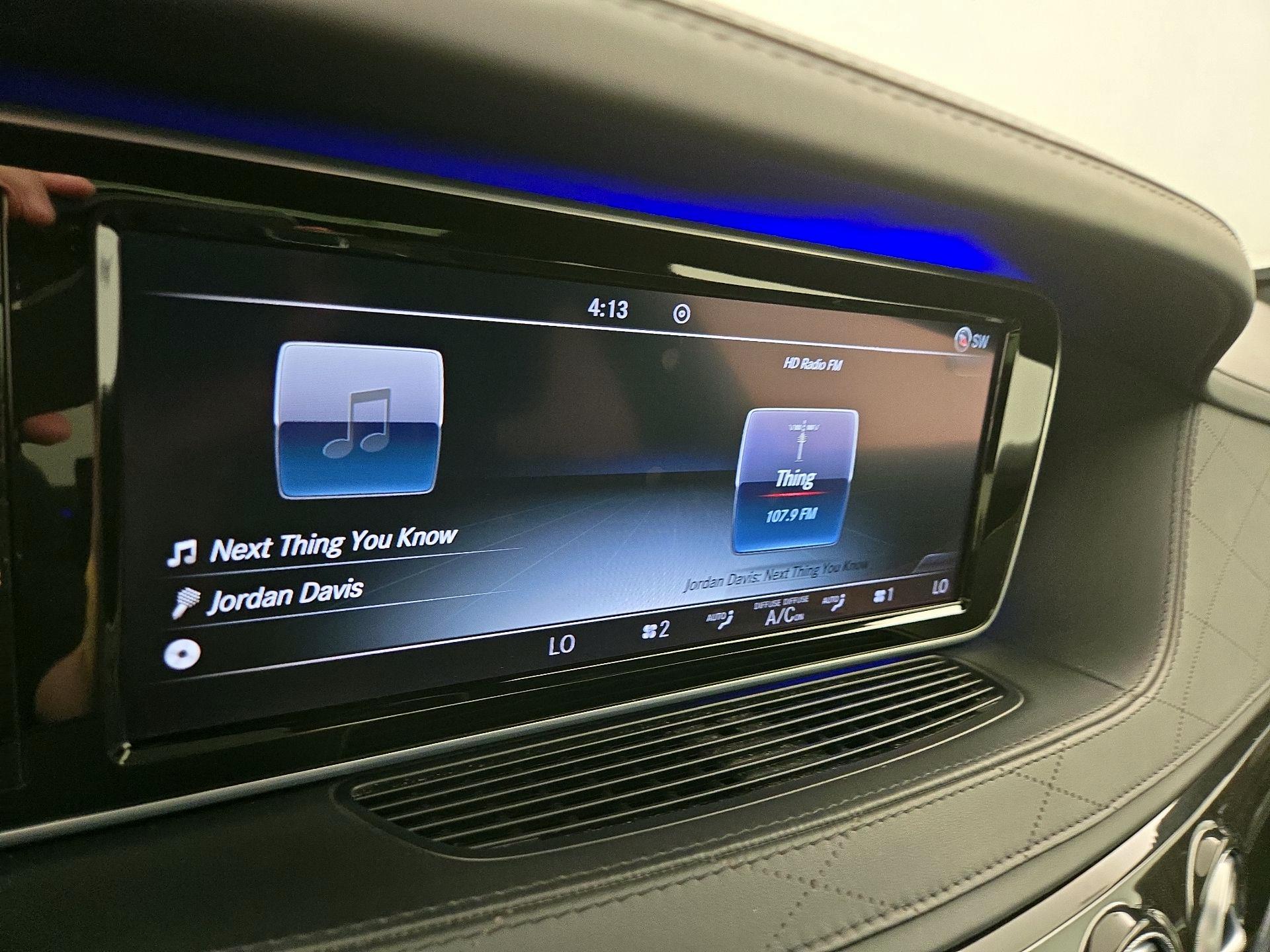 Thumbnail: 2015 Mercedes-Benz S-Class - 16