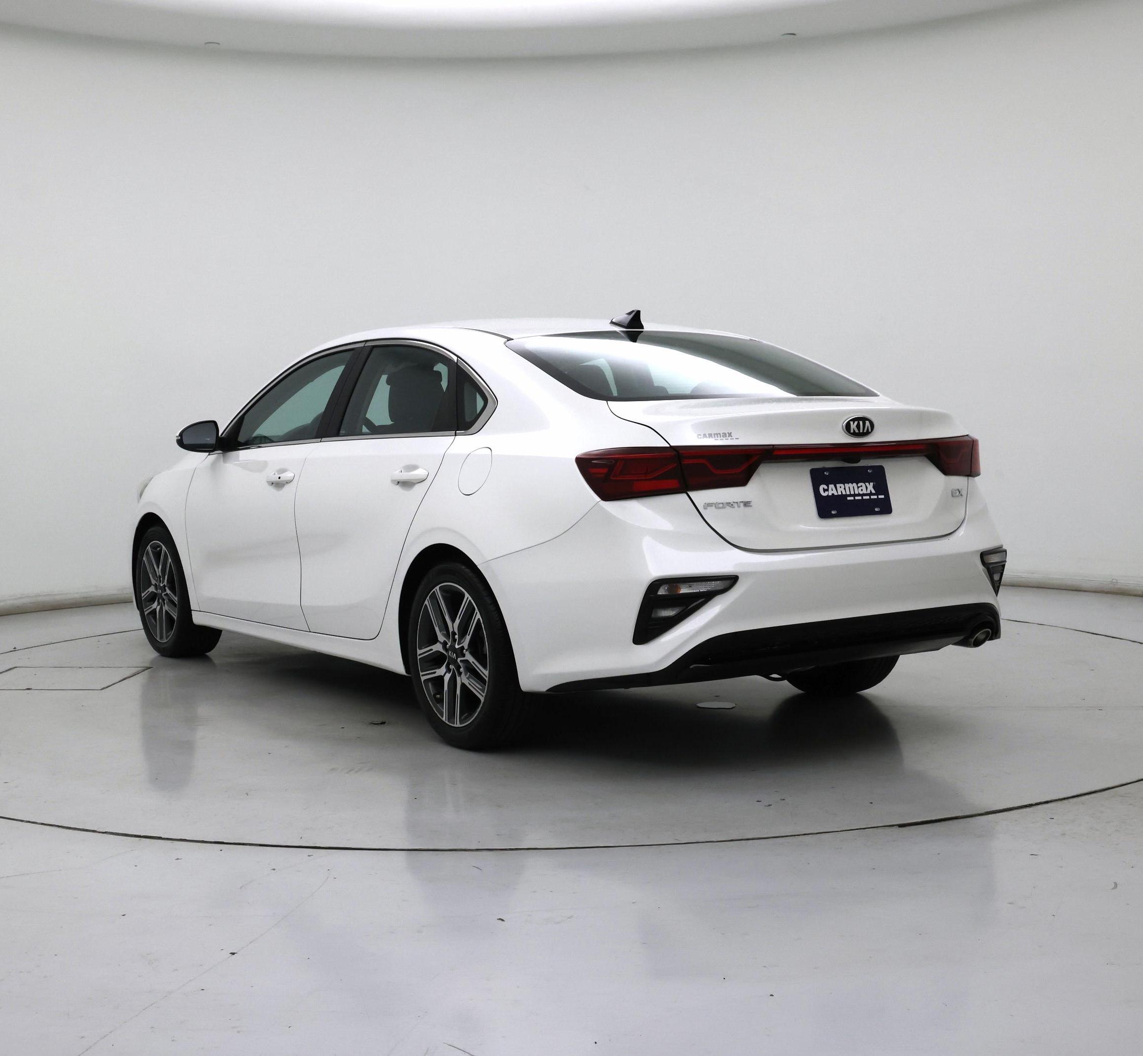 Thumbnail: 2020 Kia Forte - 2