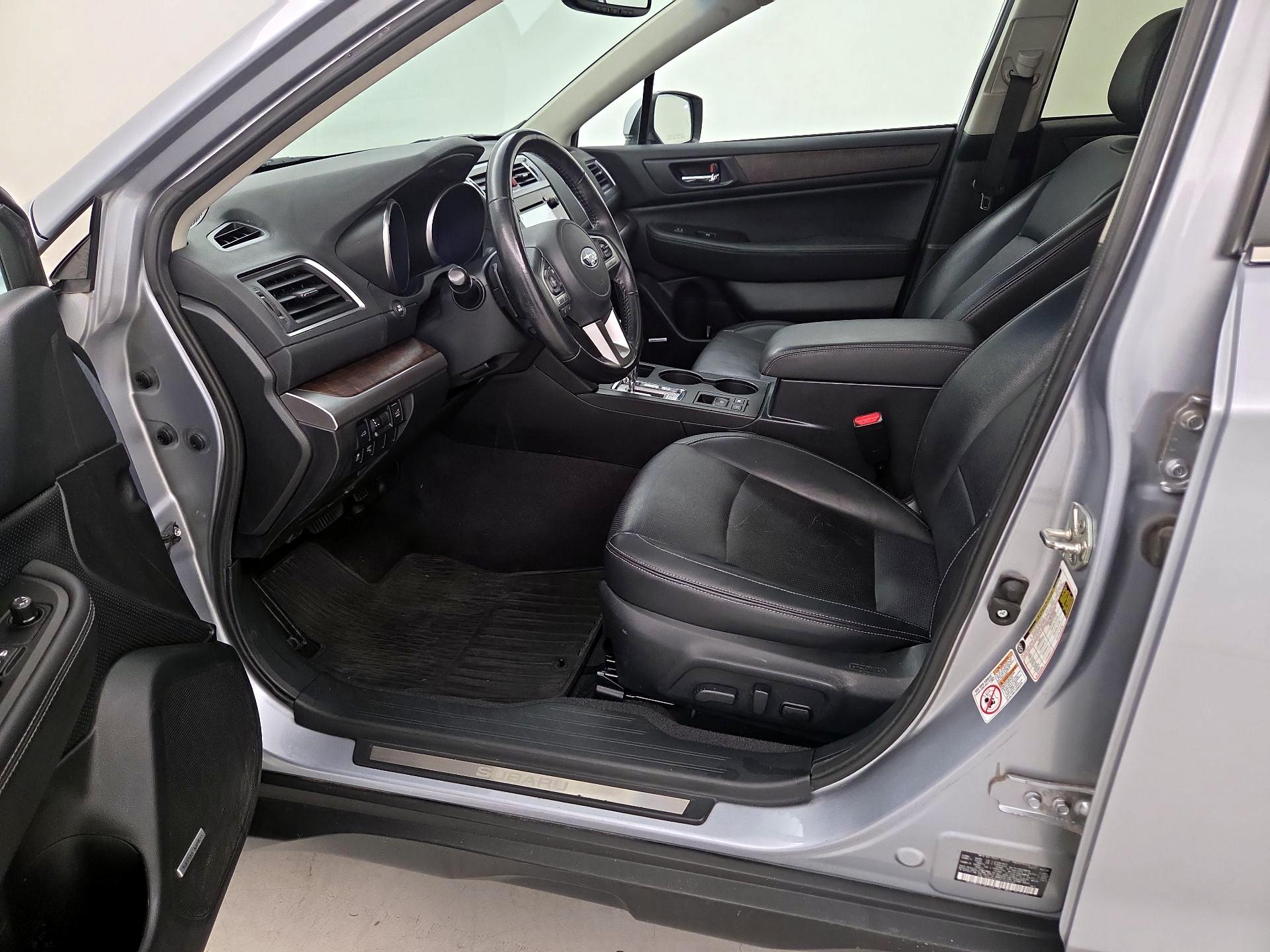 Thumbnail: 2015 Subaru Outback - 11