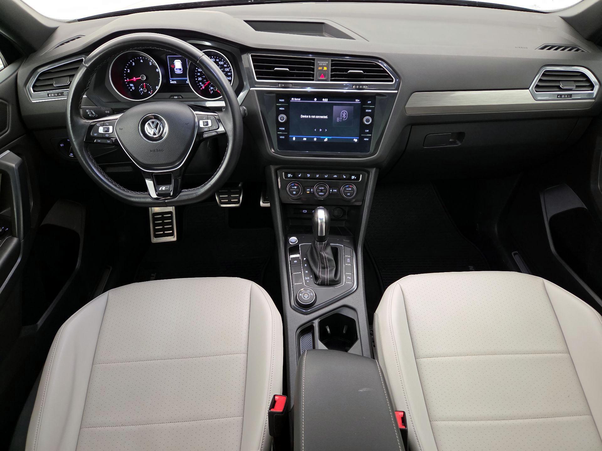 Thumbnail: 2021 Volkswagen Tiguan - 9