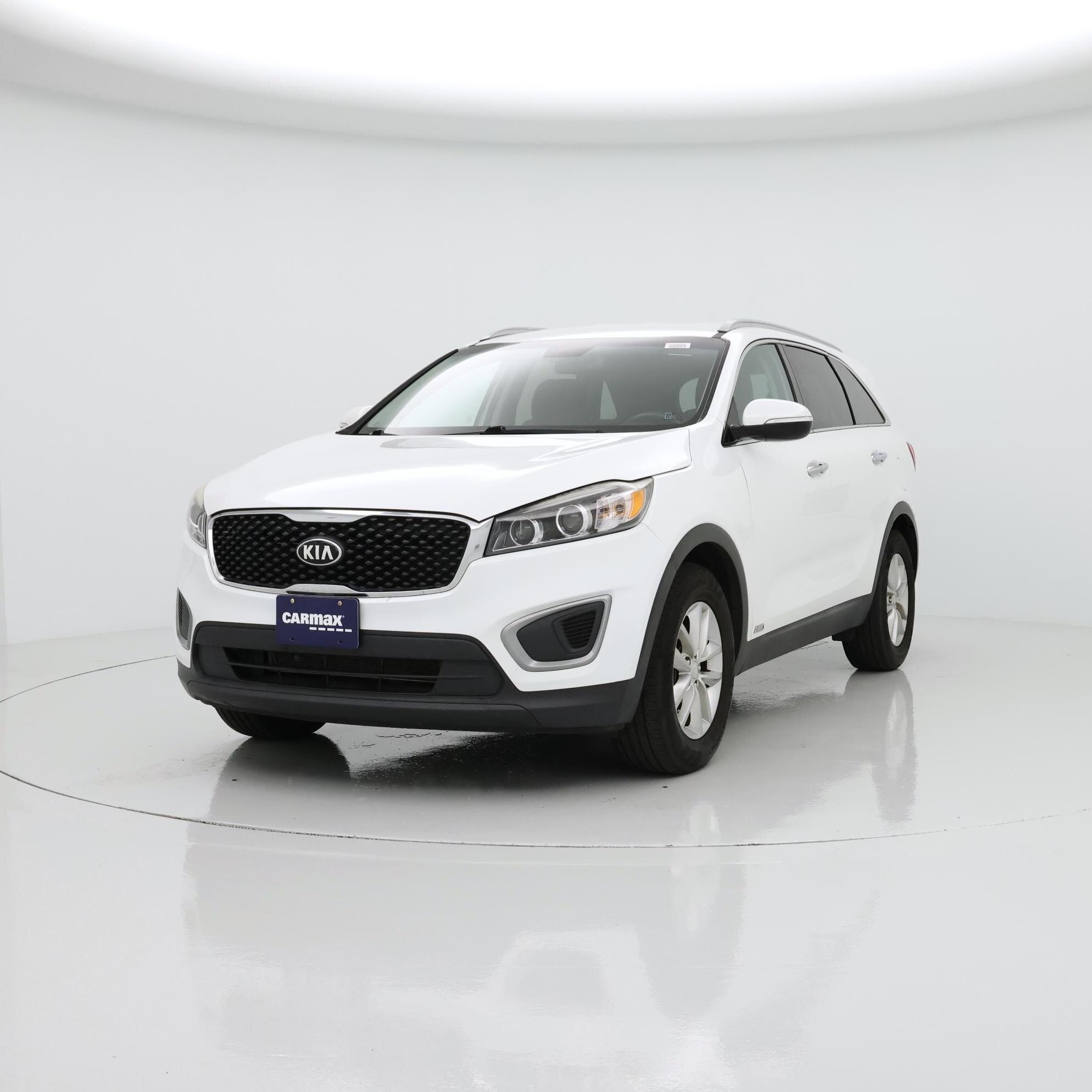 Thumbnail: 2017 Kia Sorento - 4
