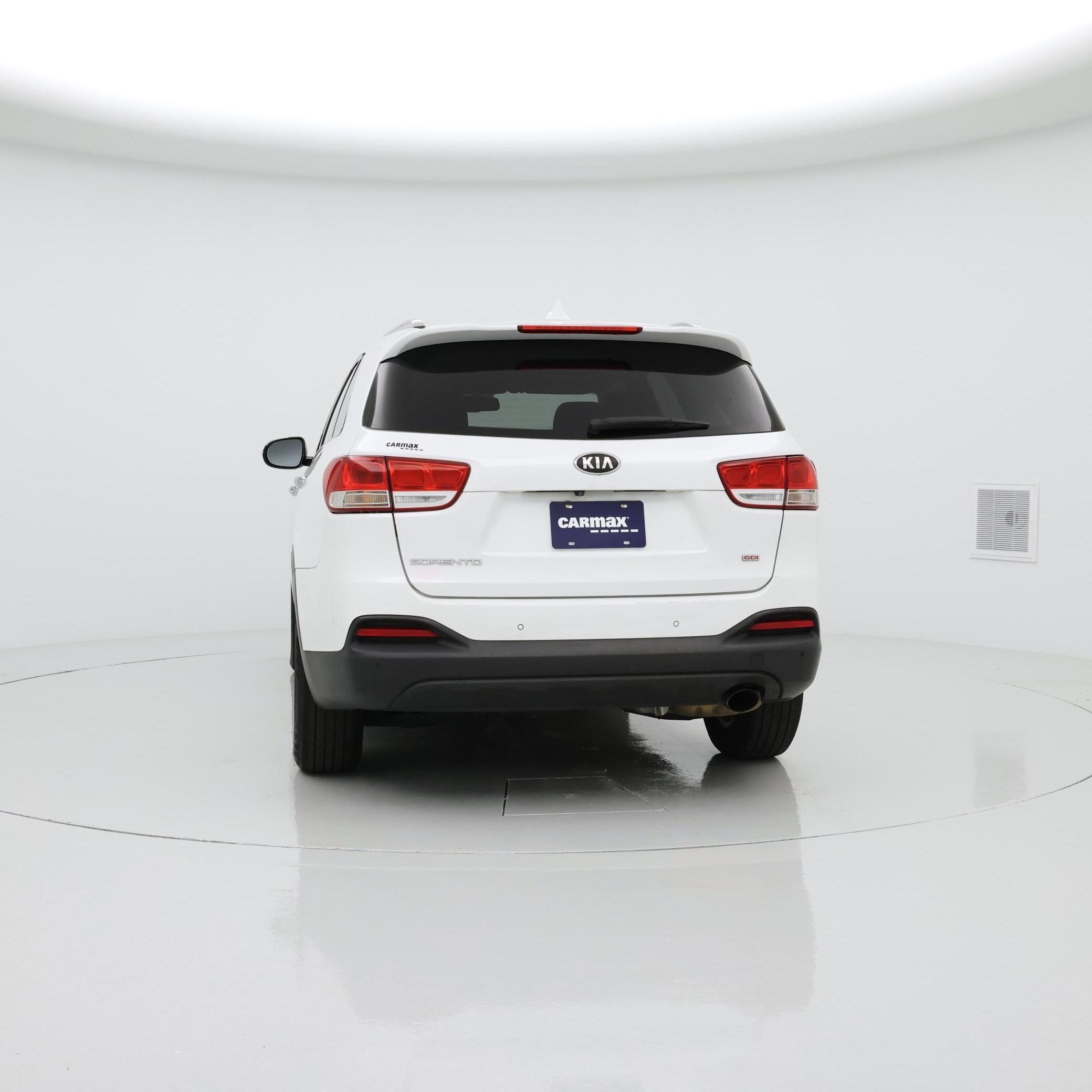 Thumbnail: 2017 Kia Sorento - 6