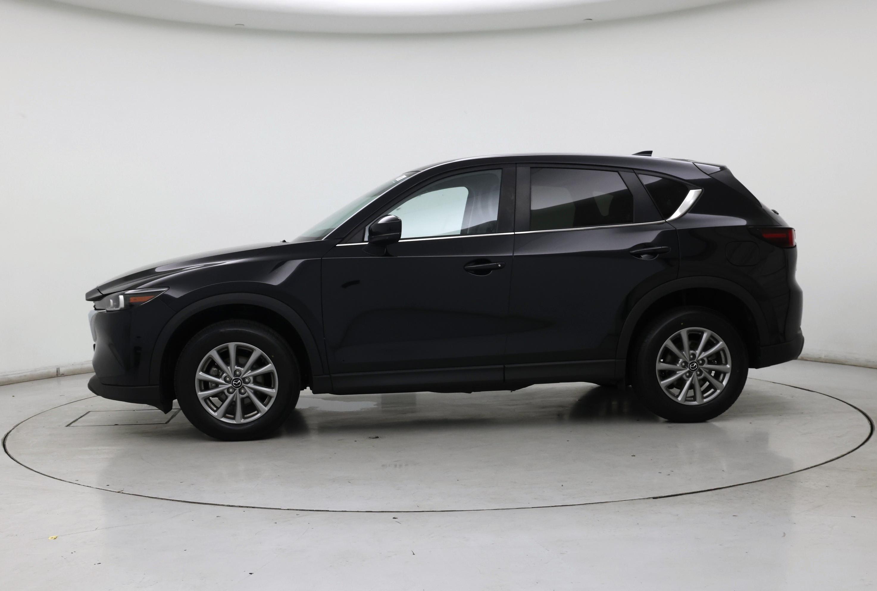 Thumbnail: 2022 Mazda CX-5 - 3