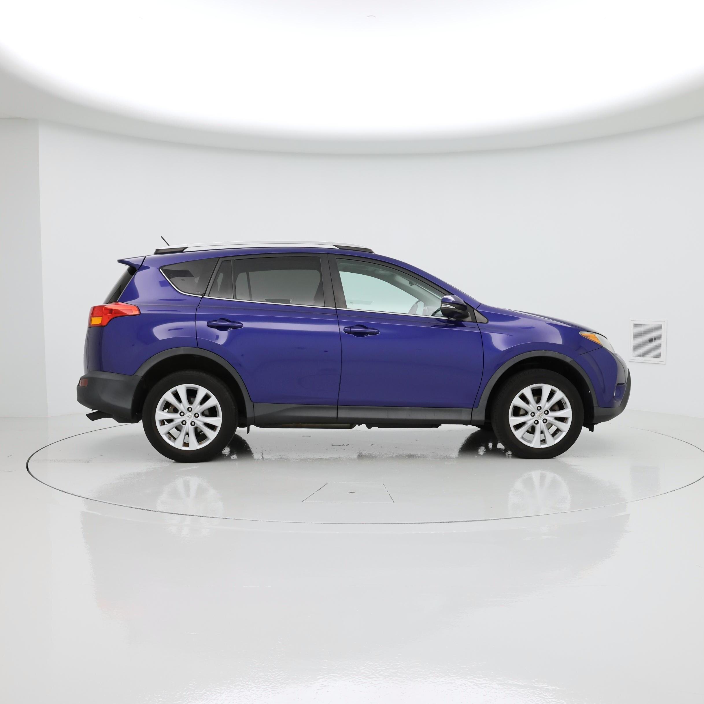 Thumbnail: 2015 Toyota RAV4 - 7