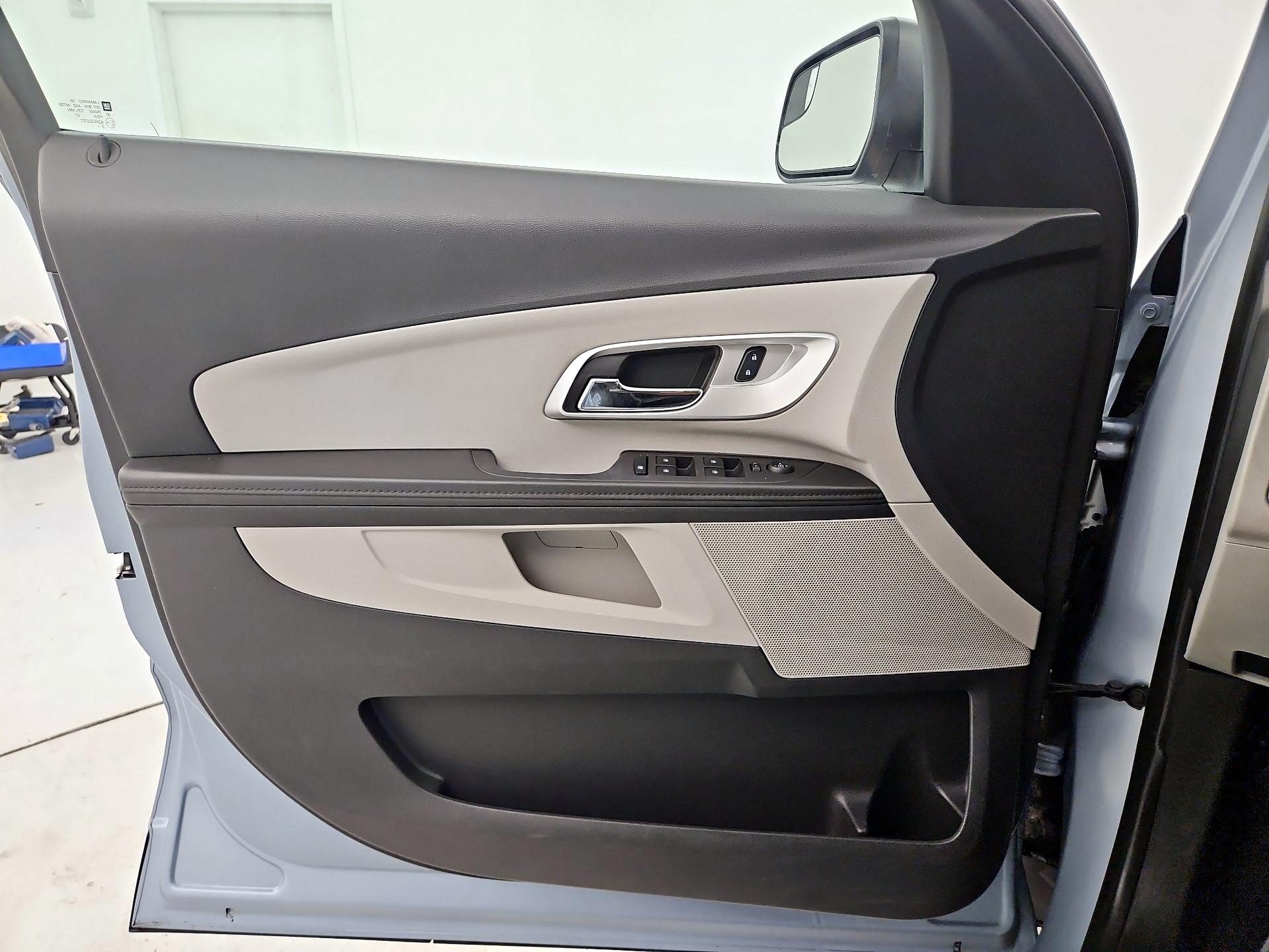 Thumbnail: 2014 Chevrolet Equinox - 12