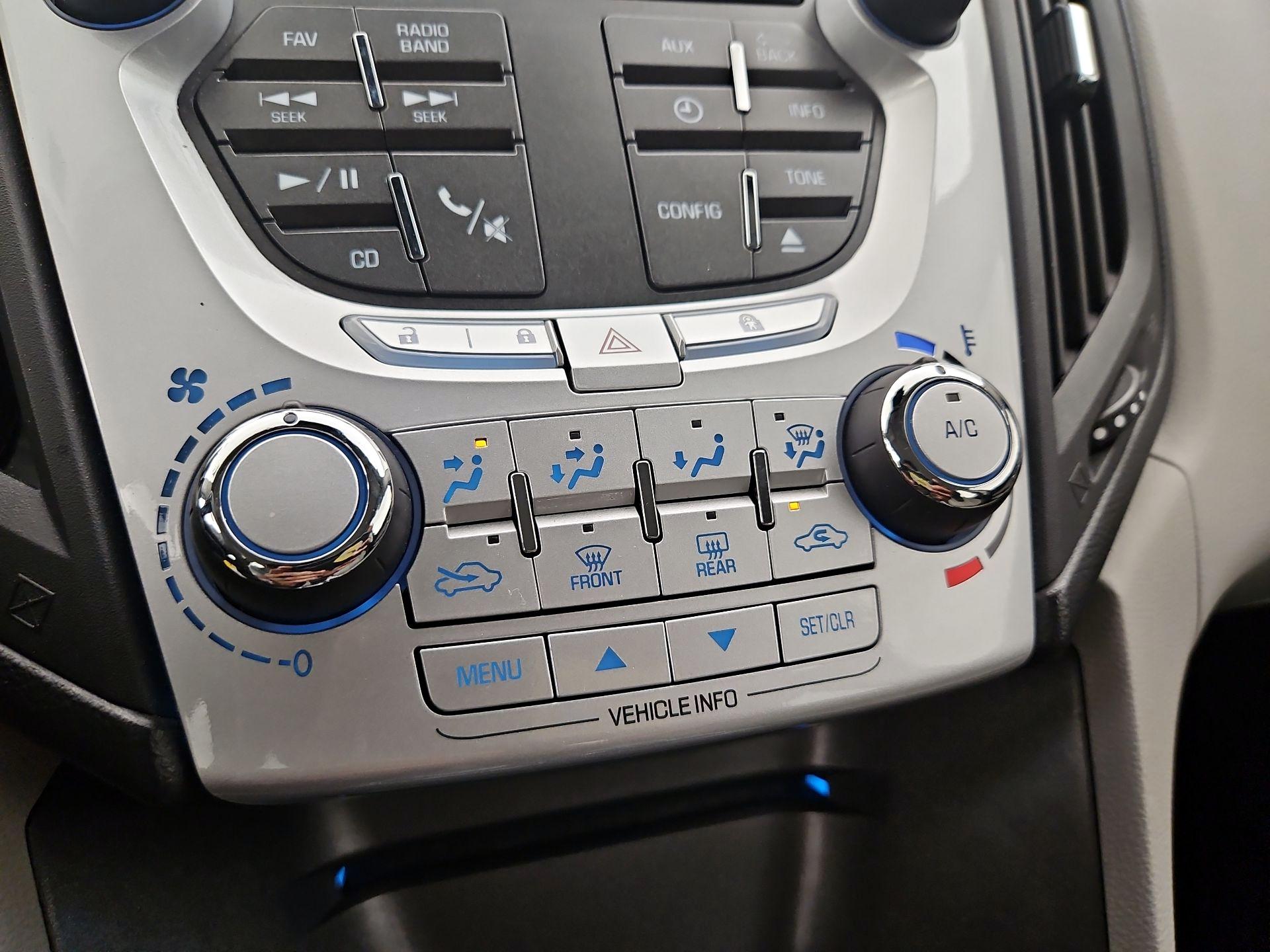 Thumbnail: 2014 Chevrolet Equinox - 14