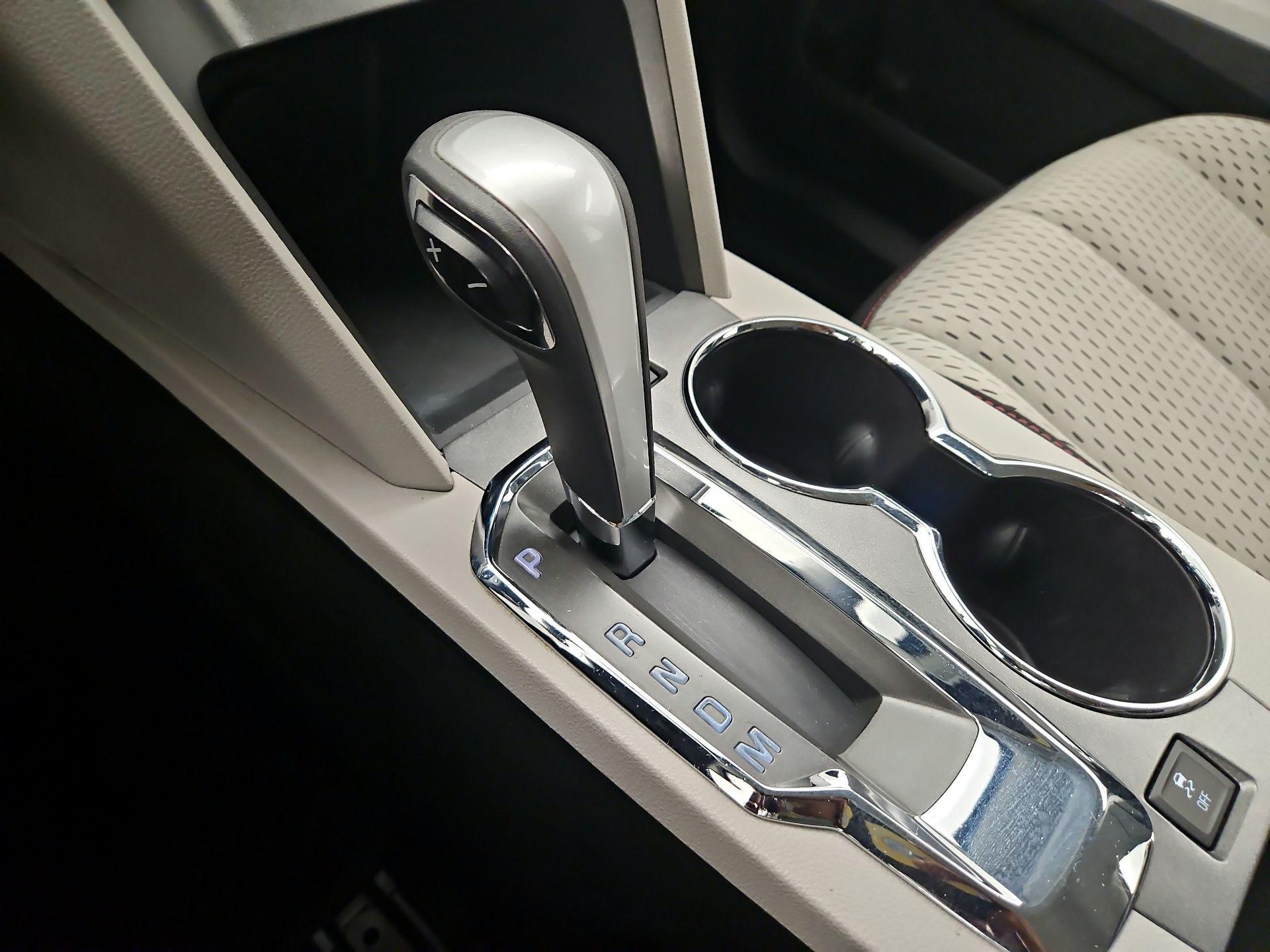 Thumbnail: 2014 Chevrolet Equinox - 15