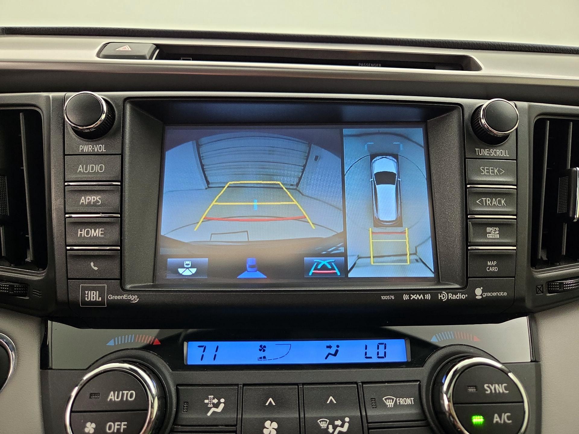 Thumbnail: 2016 Toyota RAV4 - 15