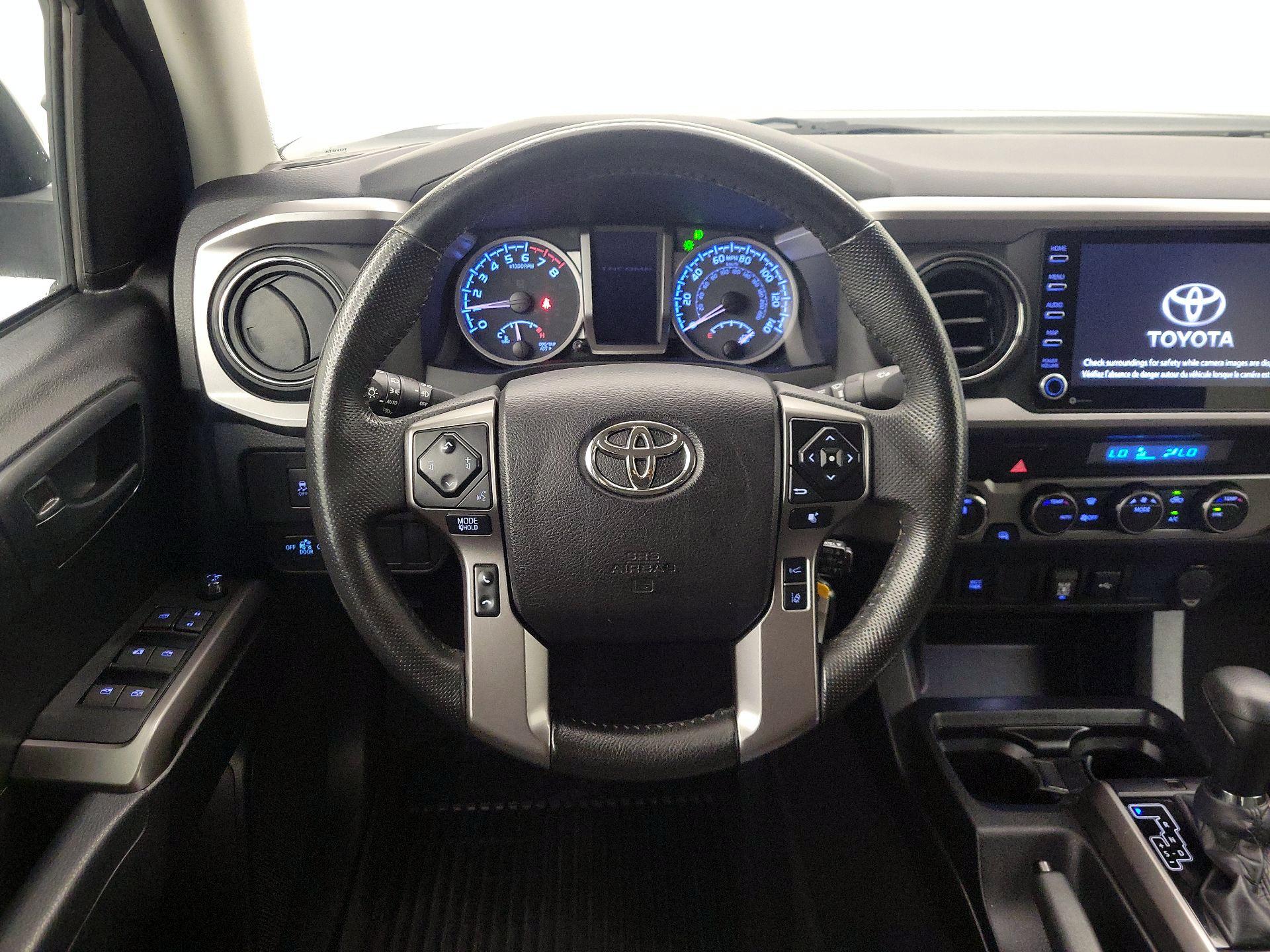 Thumbnail: 2022 Toyota Tacoma - 10