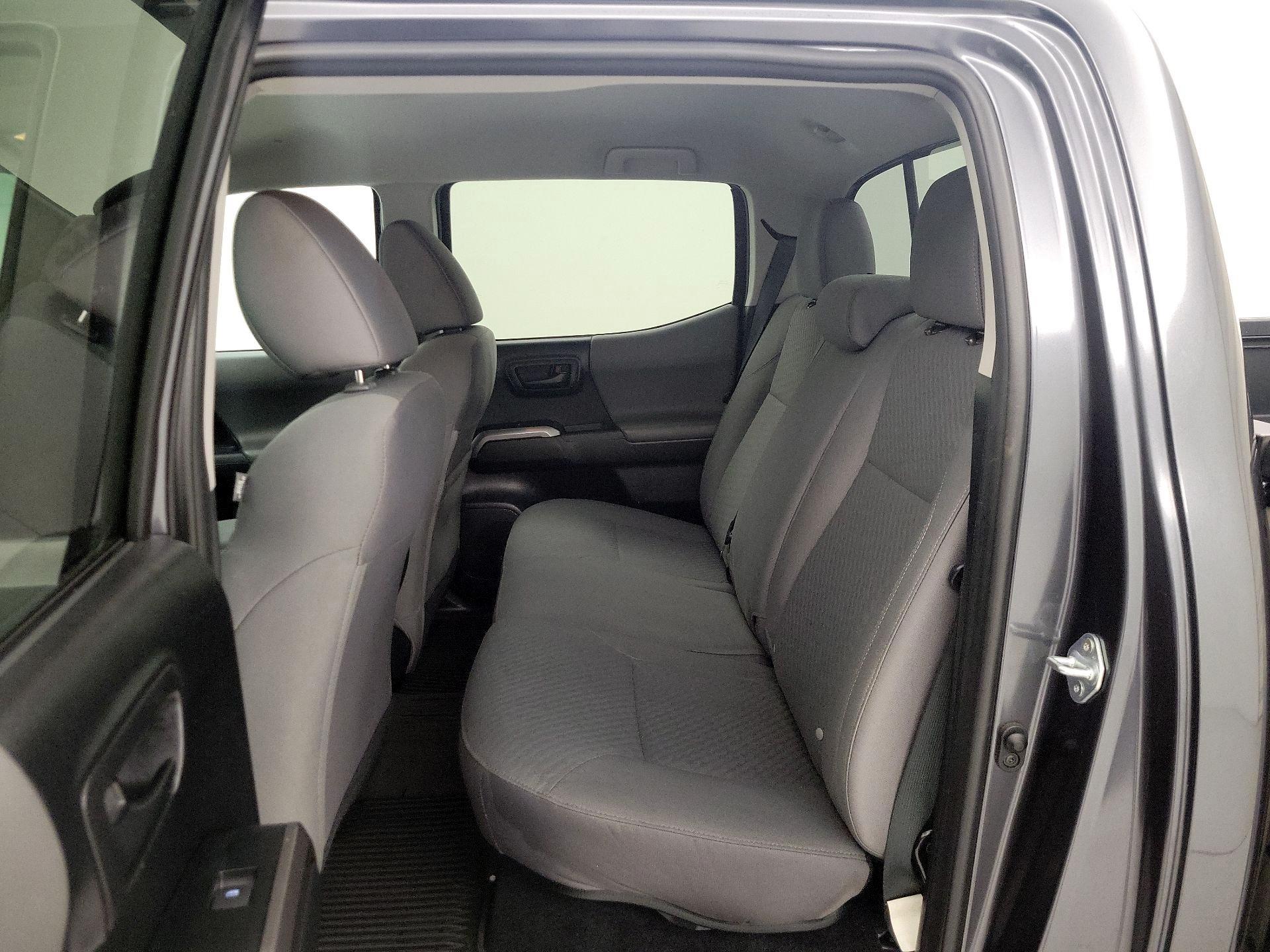 Thumbnail: 2022 Toyota Tacoma - 19