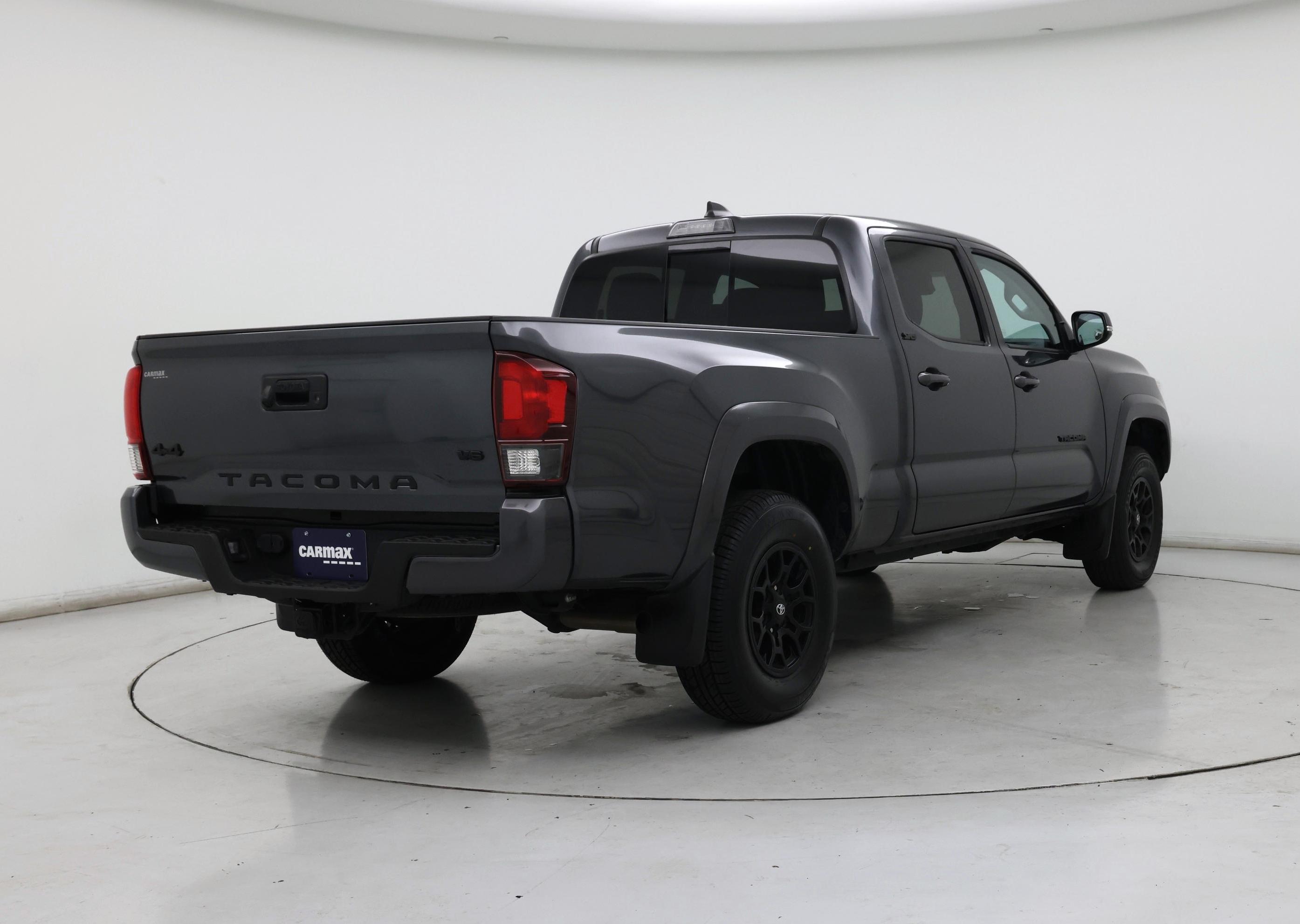 Thumbnail: 2022 Toyota Tacoma - 8