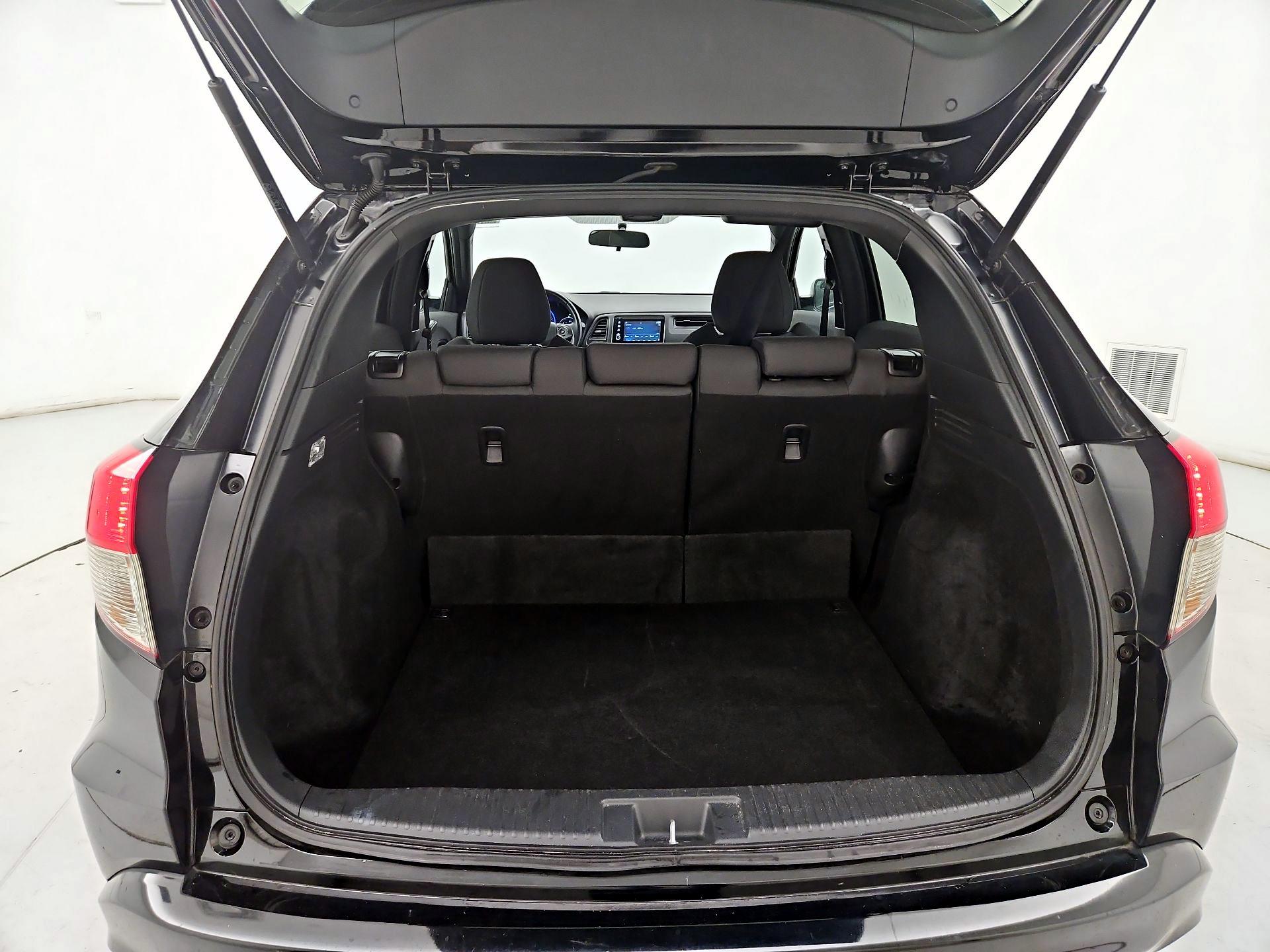 Thumbnail: 2021 Honda HR-V - 20