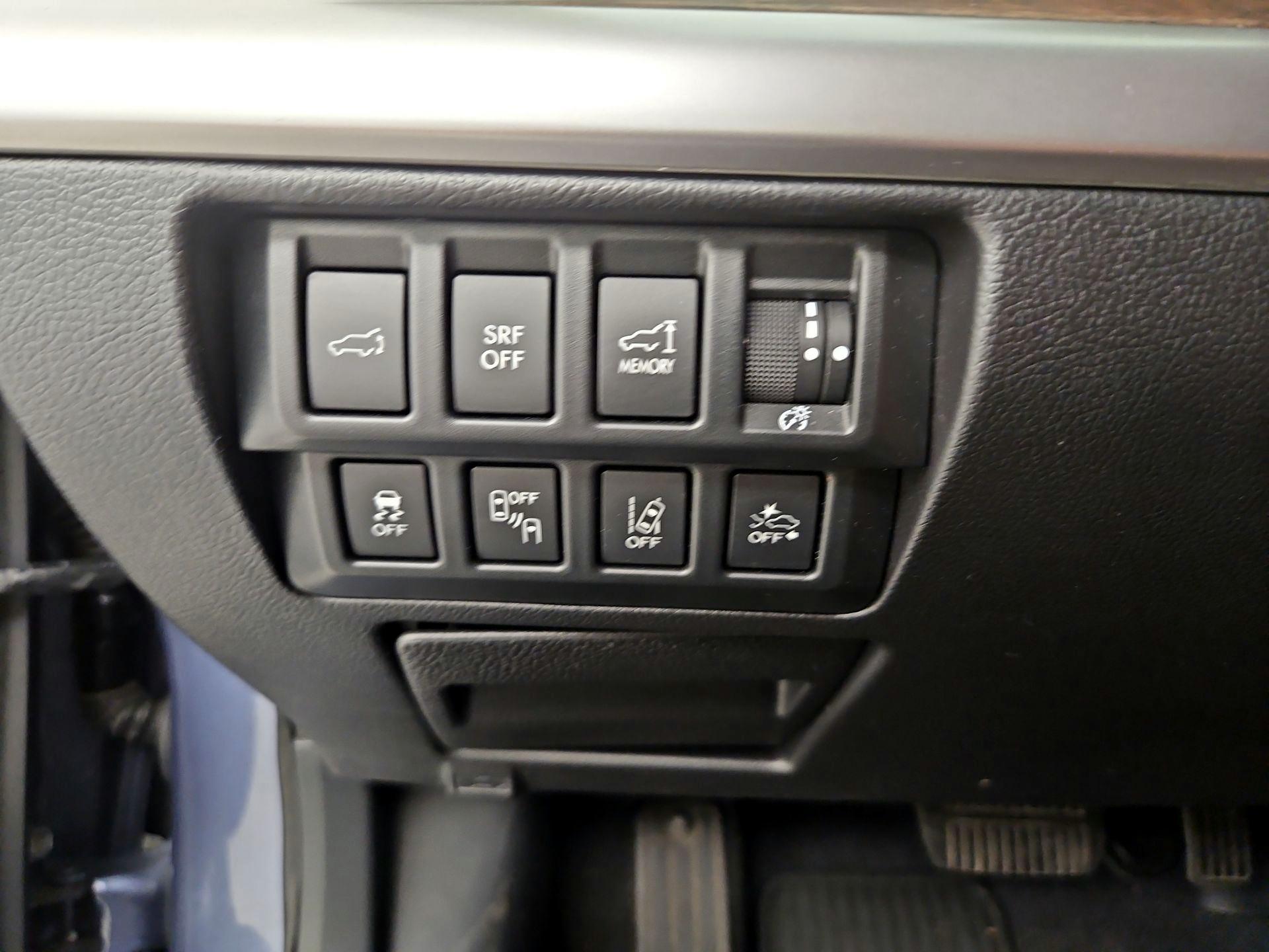 Thumbnail: 2017 Subaru Outback - 13