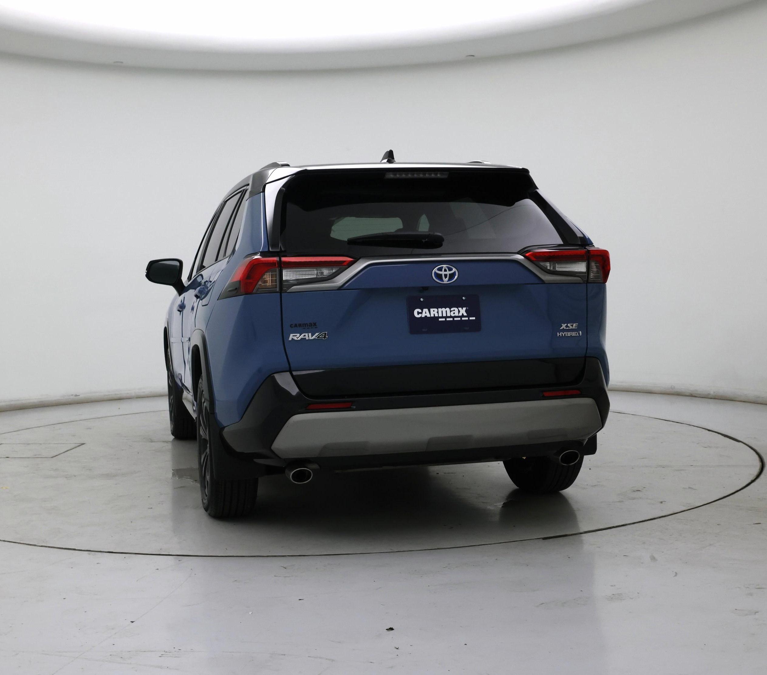 Thumbnail: 2022 Toyota RAV4 - 6