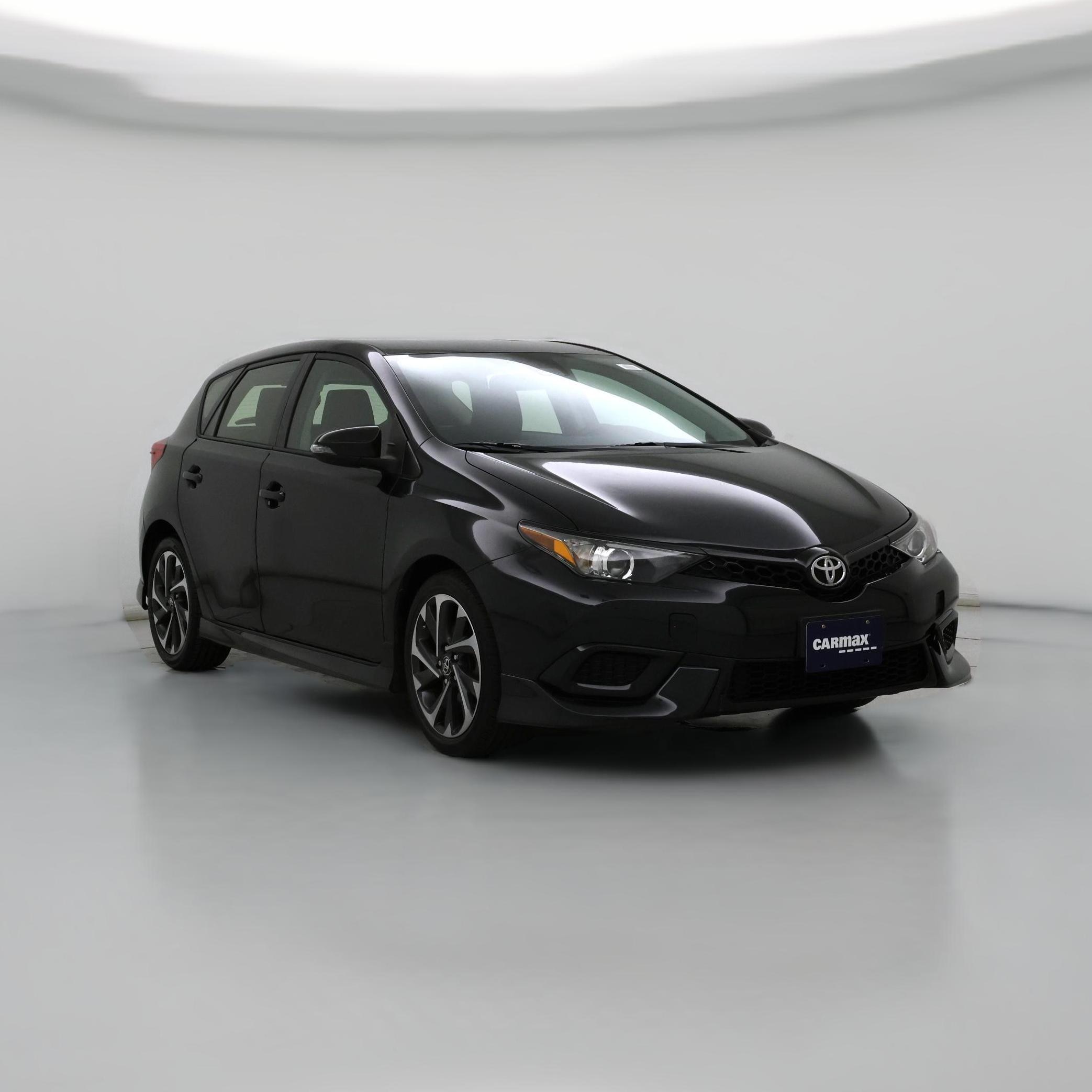 Thumbnail: 2017 Toyota Corolla iM - 1